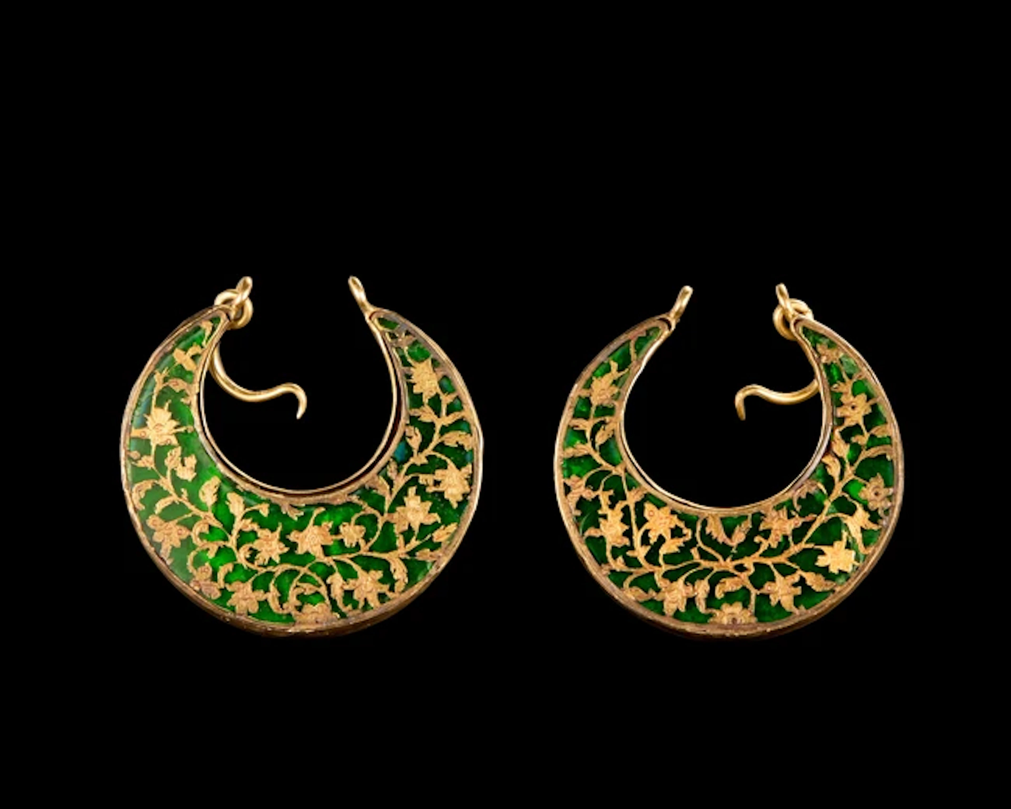 A pair of Pratapgarh gold inset green glass set earrings