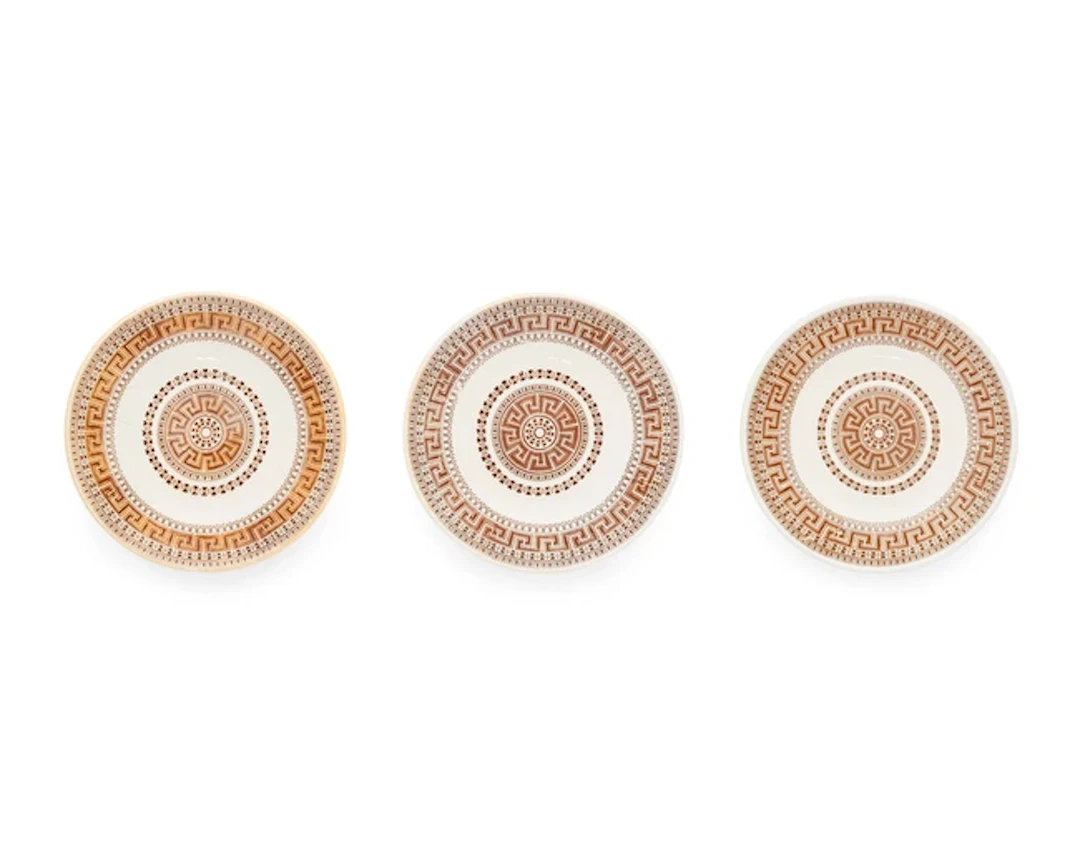 Three large Japanese transfer-ware plates Early 20th...