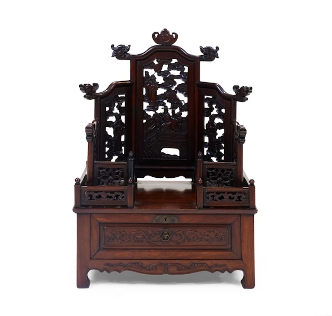 A Chinese hongmu mirror stand Late Qing dynasty Composed...