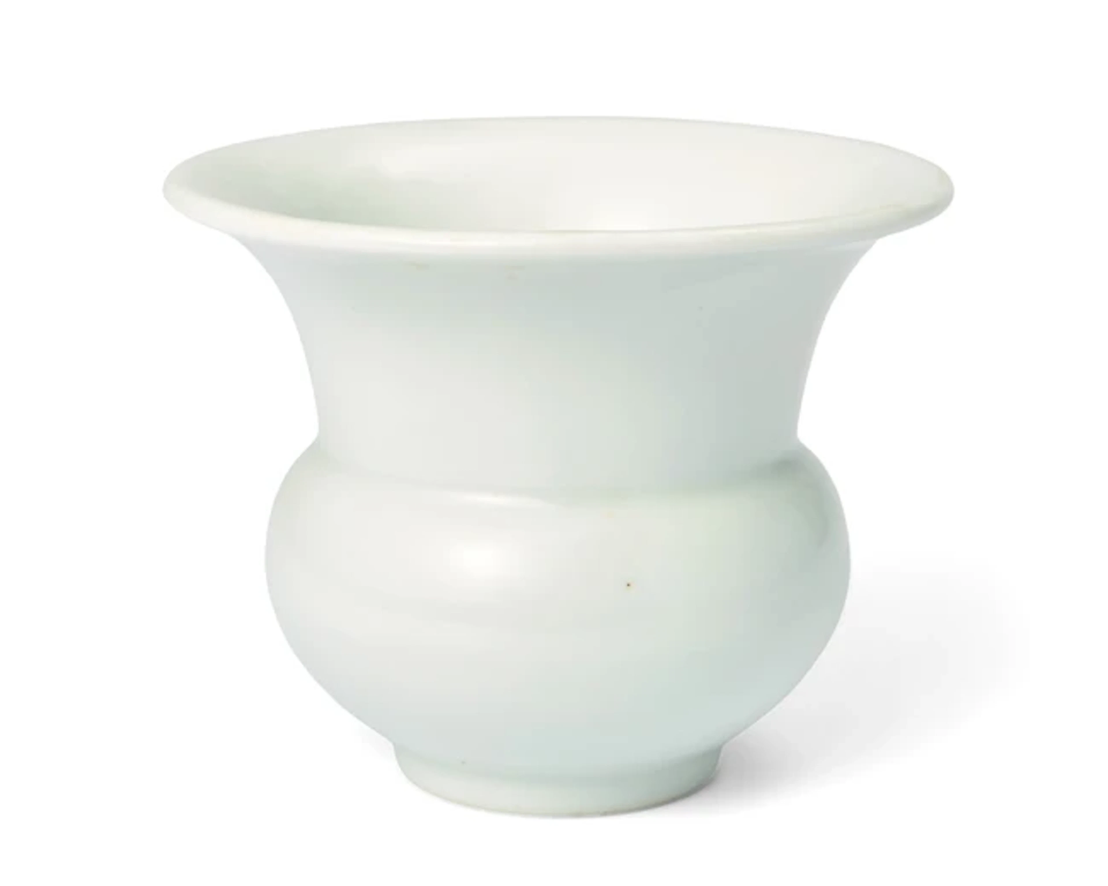 A Chinese white-glazed tianbai-type spittoon Qing dynasty