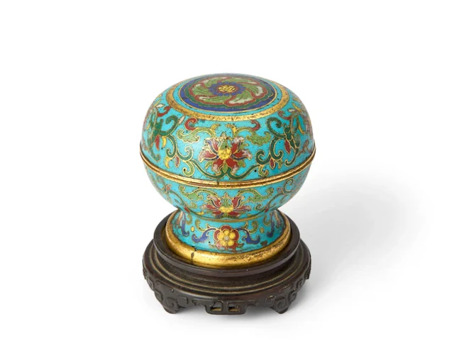 A Chinese cloisonné and champlevé-enamel stem box and cover Qing dynasty