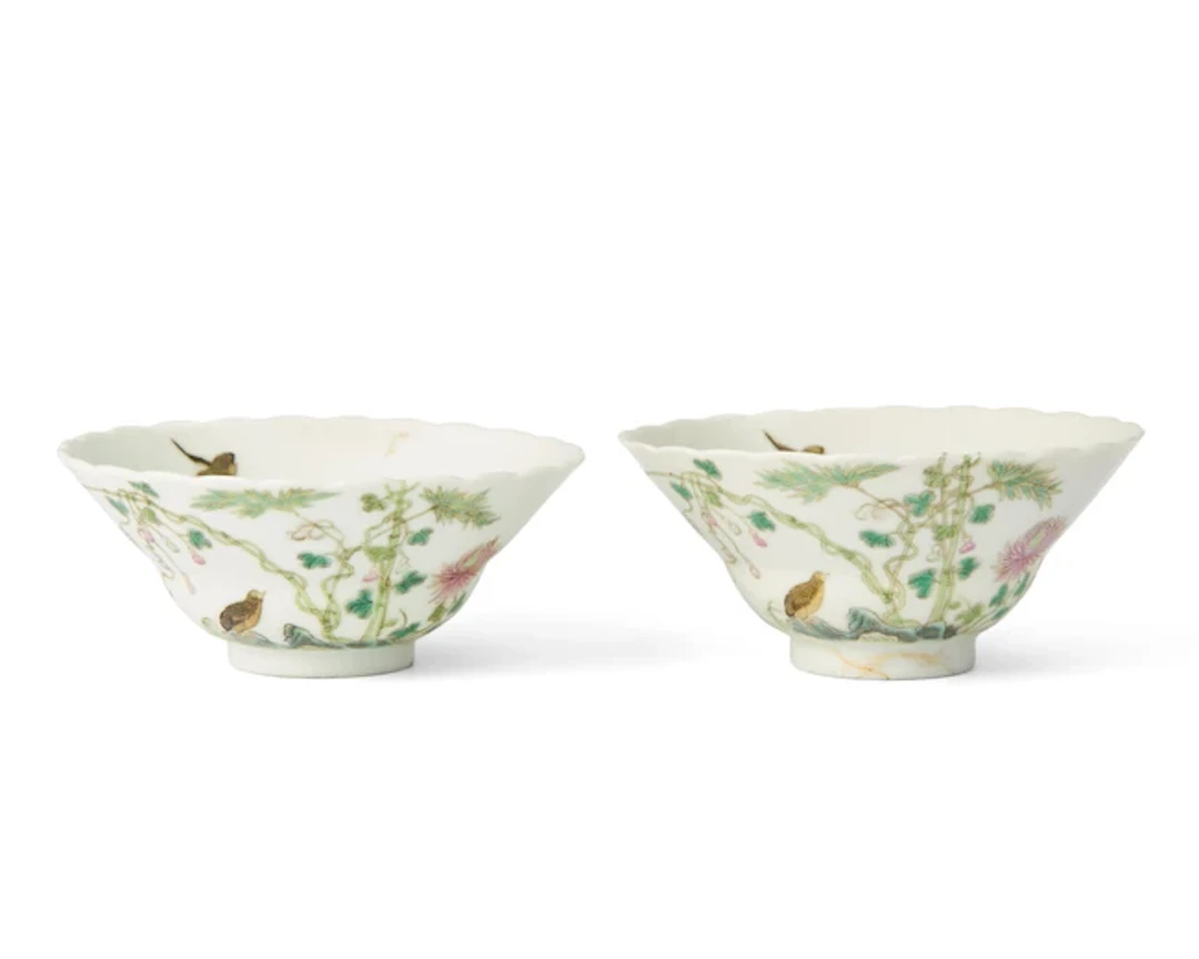 A pair of small Chinese famille rose tea bowls Qing dynasty