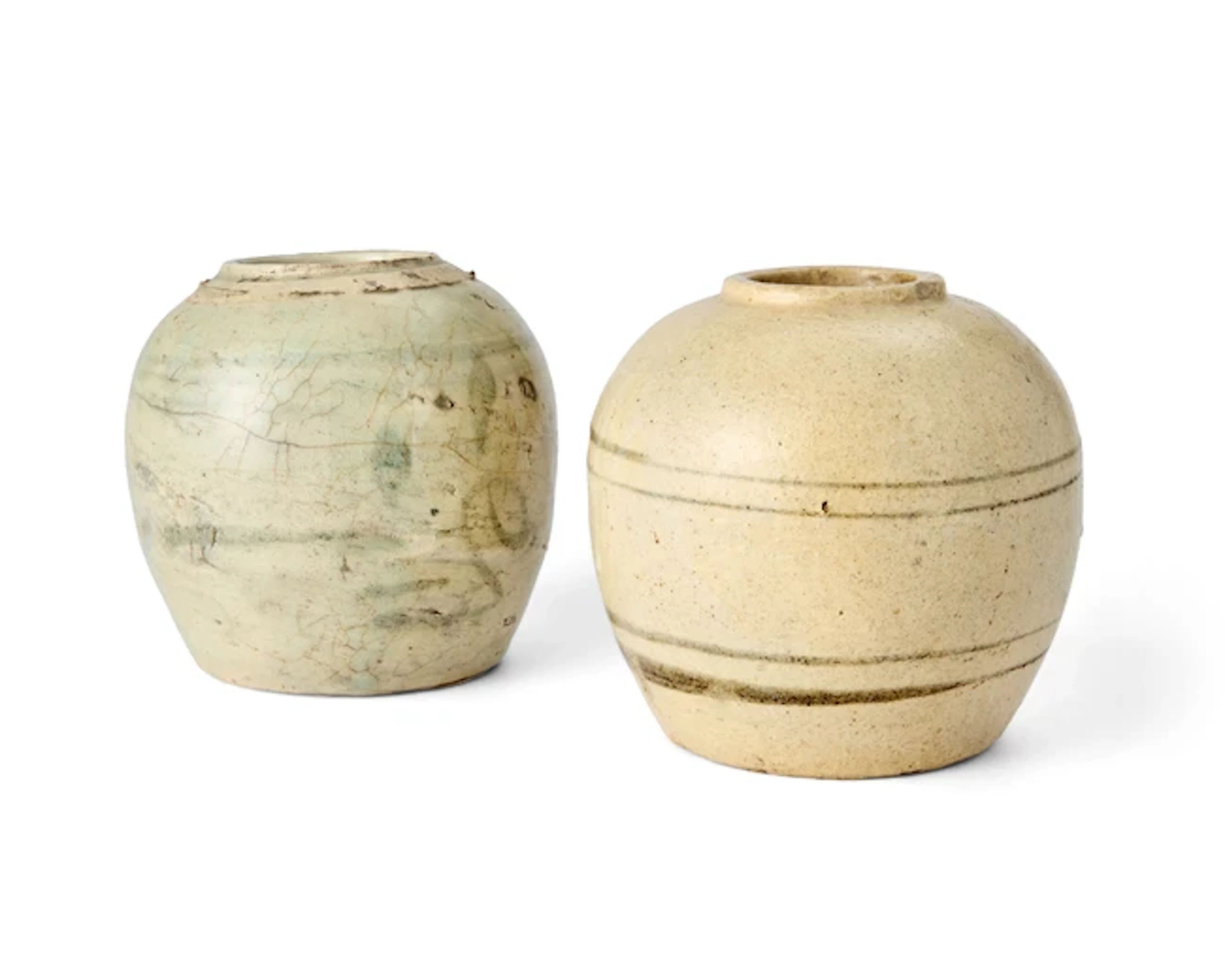 Two Chinese jars Qing dynasty