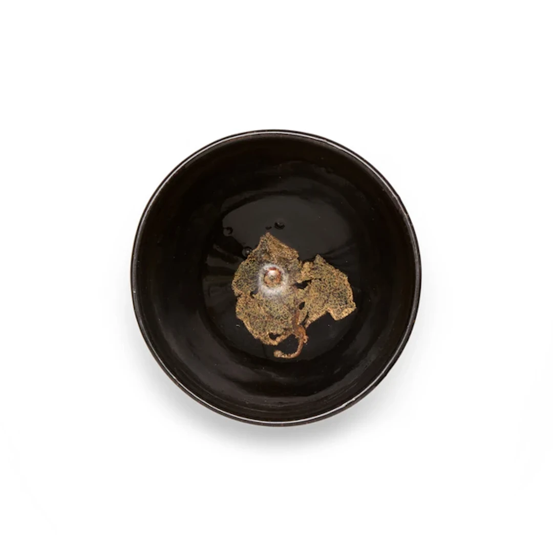 A Chinese Jizhou 'leaf' bowl Song dynasty Decorated to...