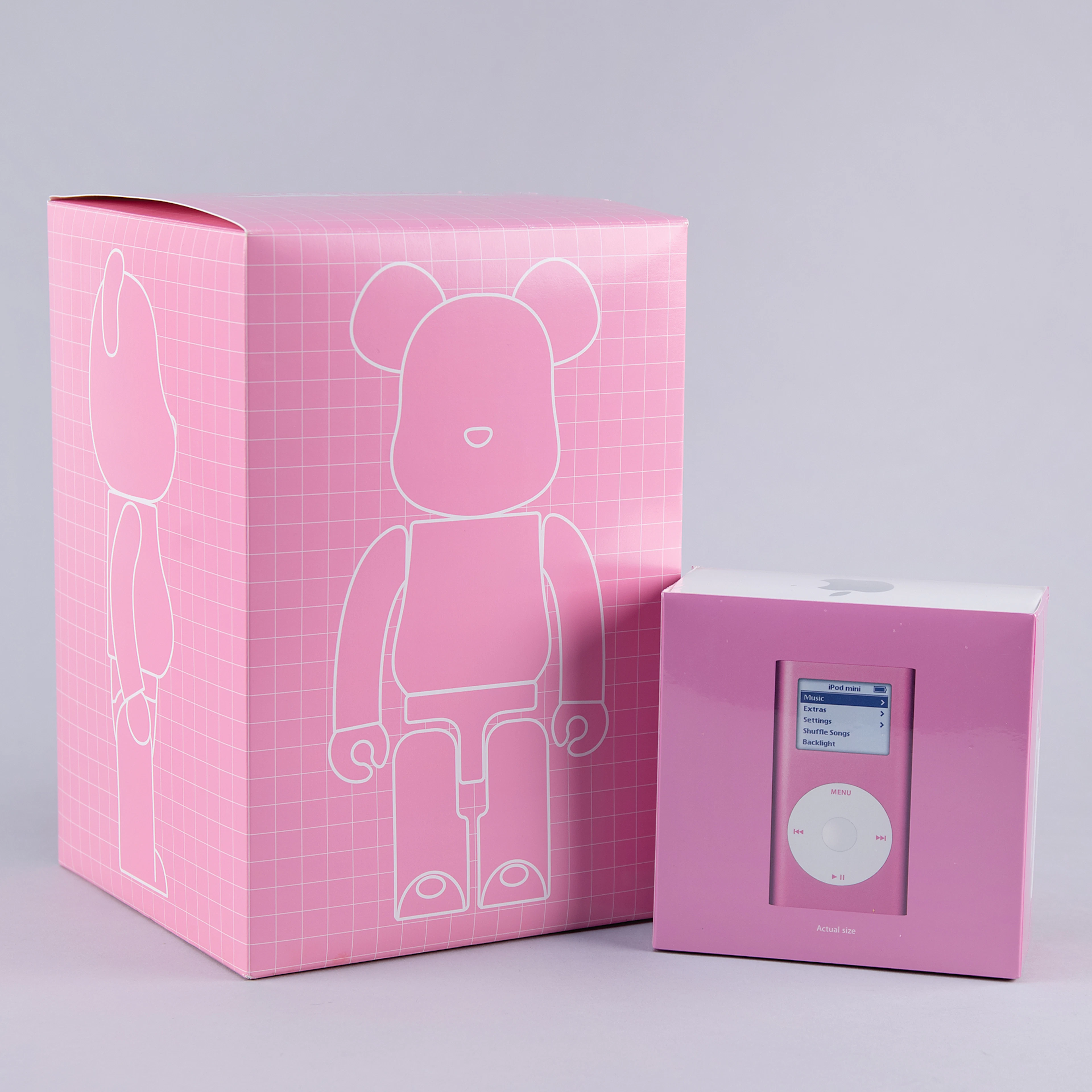 iPod Mini Hello Kitty BE@RBRICK Set (2nd Generation, Sealed - 6GB, Pink)