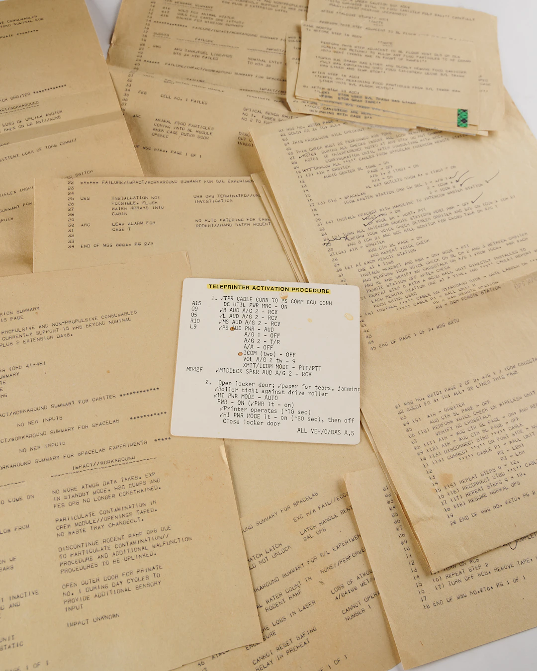 STS-51-B Teleprinter Activation Cue Card and Teleprinted Messages