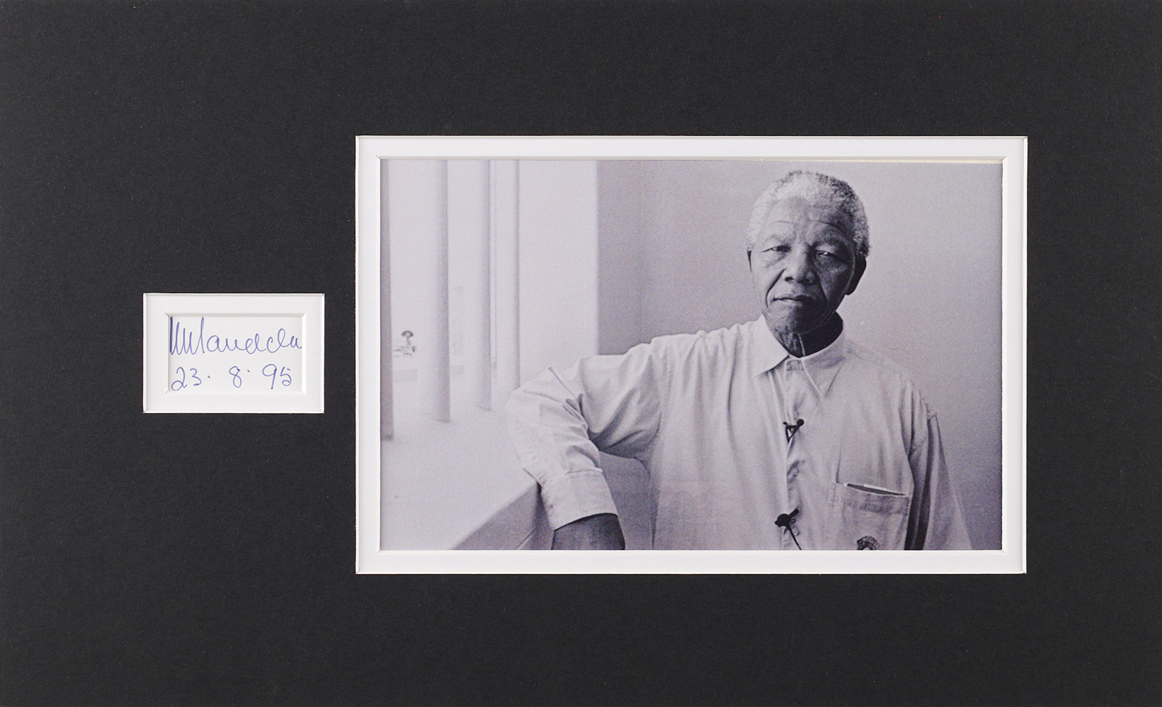 Nelson Mandela Signature