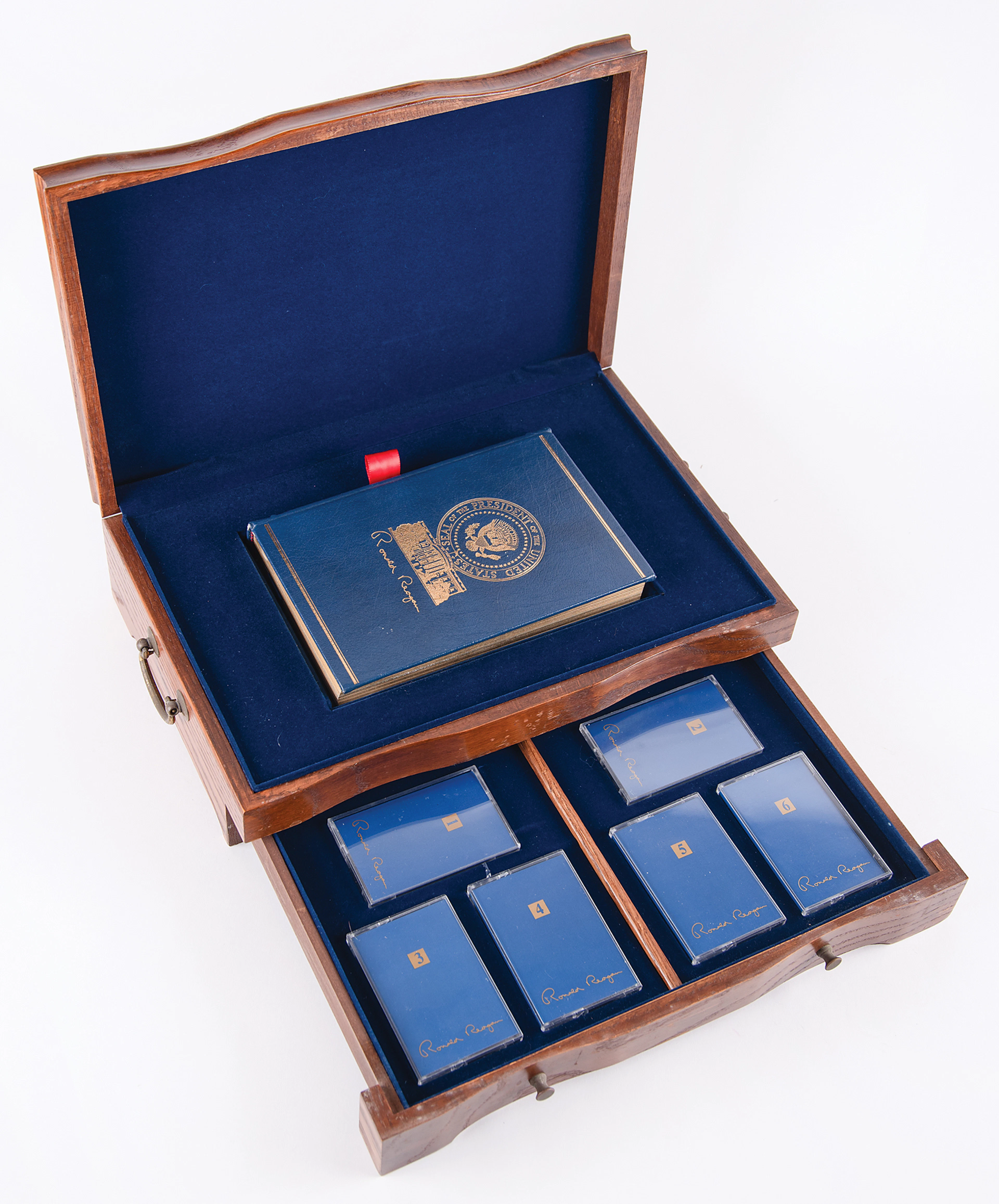 Ronald Reagan Signed Book - Speaking My Mind (Deluxe Ltd. Ed. #804/5000)