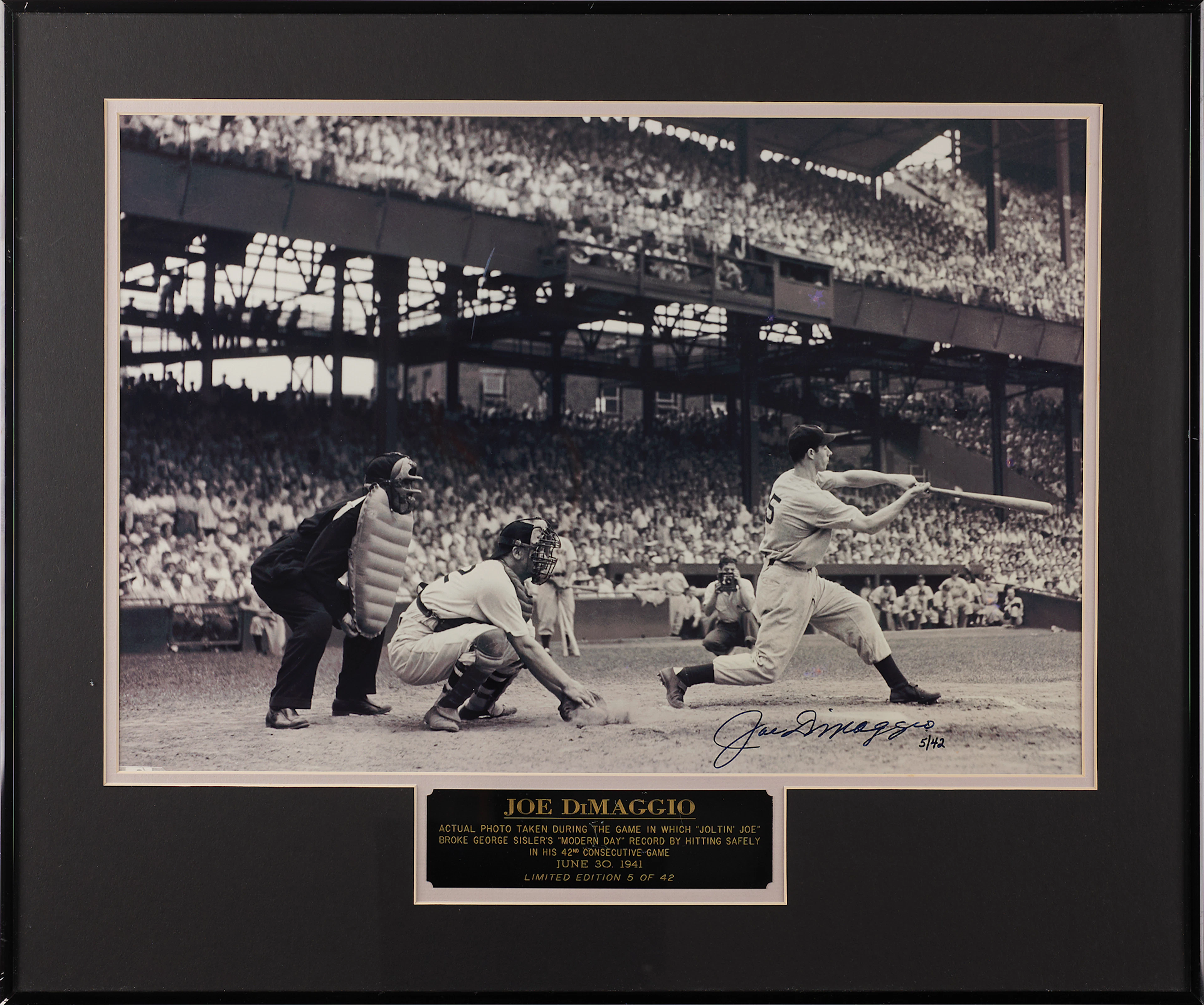 Joe DiMaggio Oversized Signed Photograph (Ltd. Ed. #5/42)