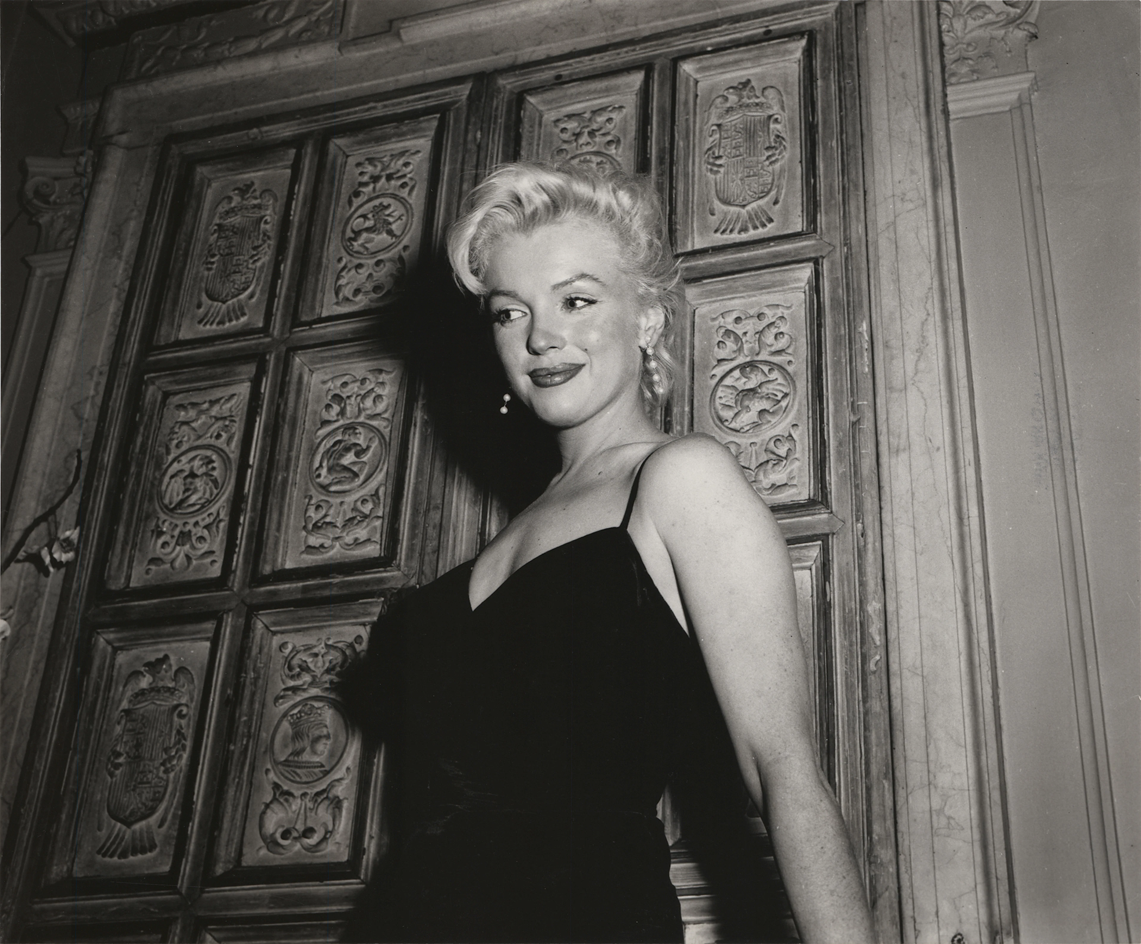 Marilyn Monroe Original Oversized Photograph by Earl Leaf - PSA Type II
