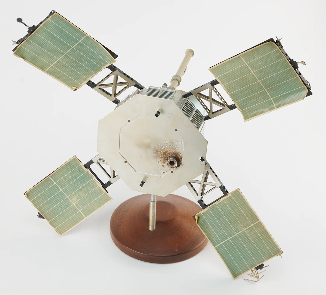 Mariner 5 Contractor Display Model (Mid-1960s)