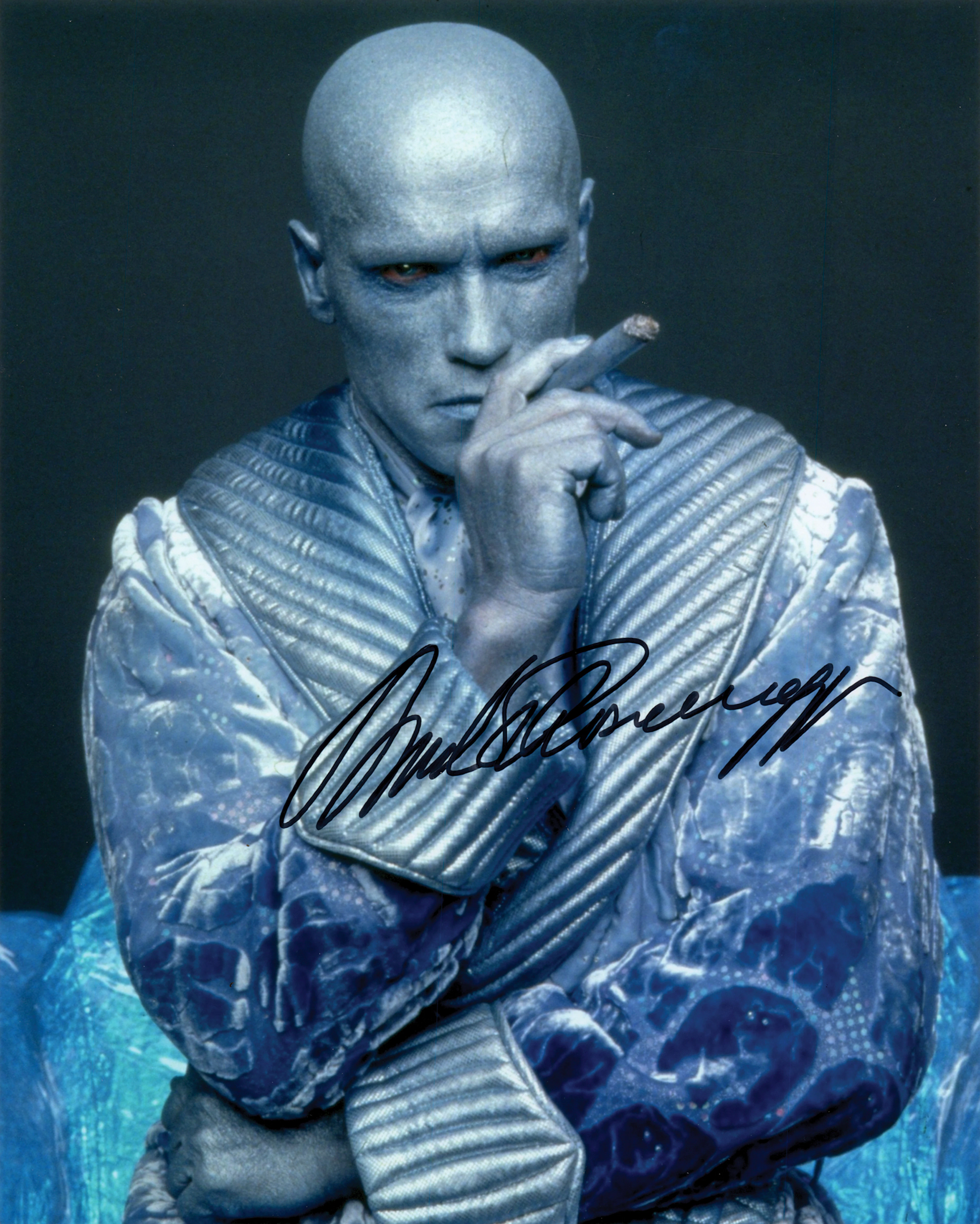 Arnold Schwarzenegger Signed Photograph