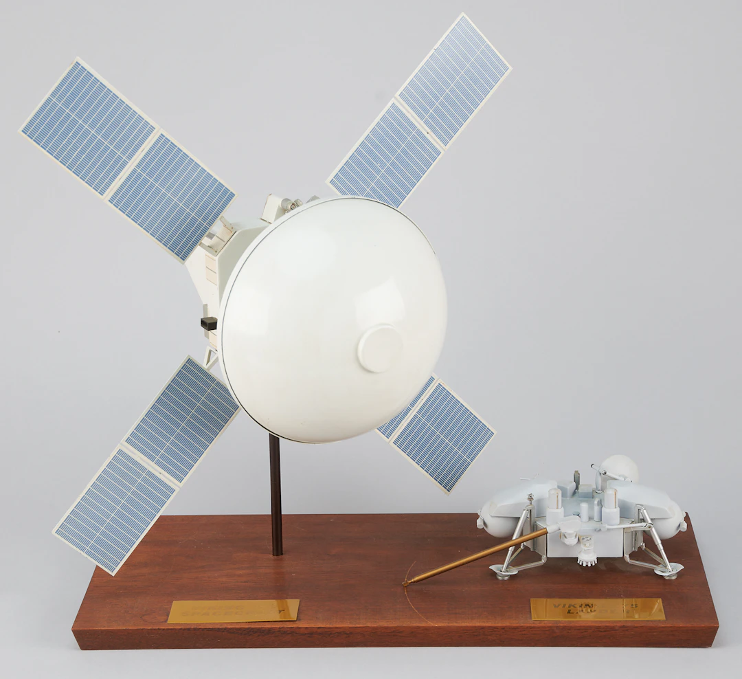 Viking Orbiter and Lander Model Display