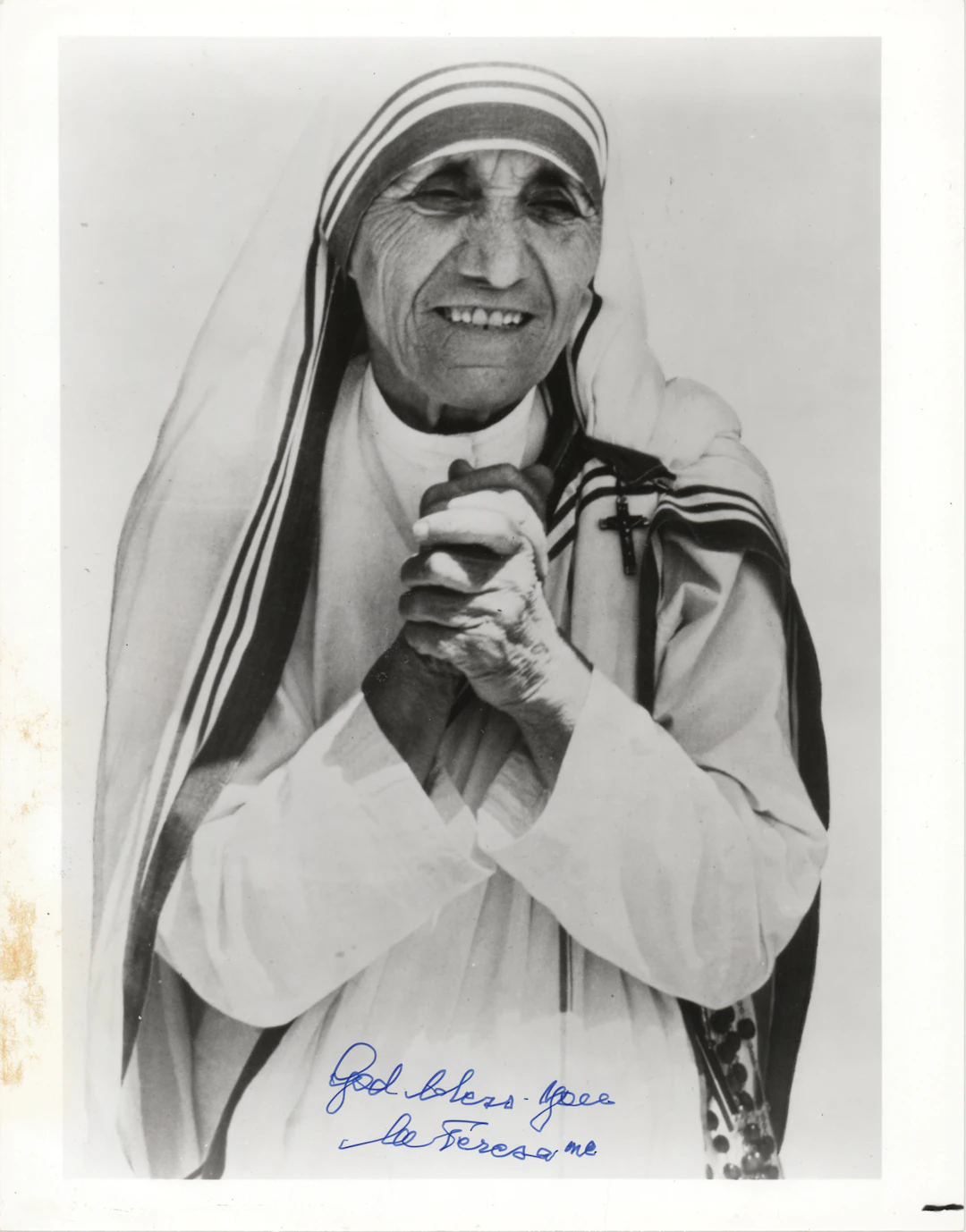 Mother Teresa Signed Photograph