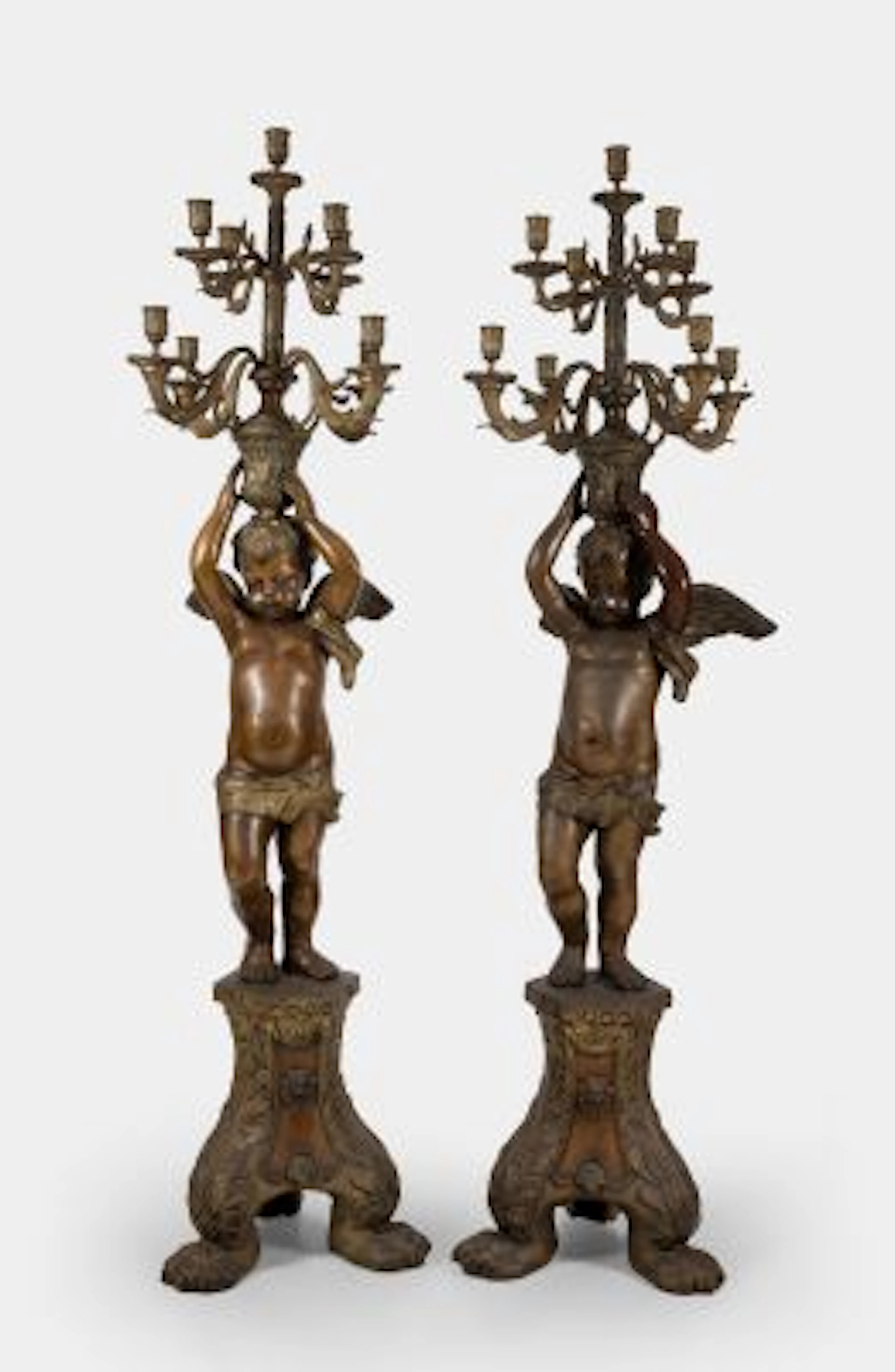 Pareja de candelabros, Francia, s. XX.