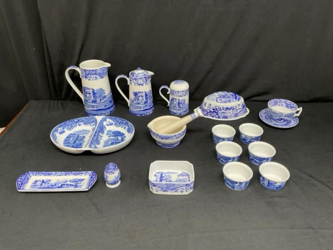 A collection of blue & white Spode decorated in the Italian pattern