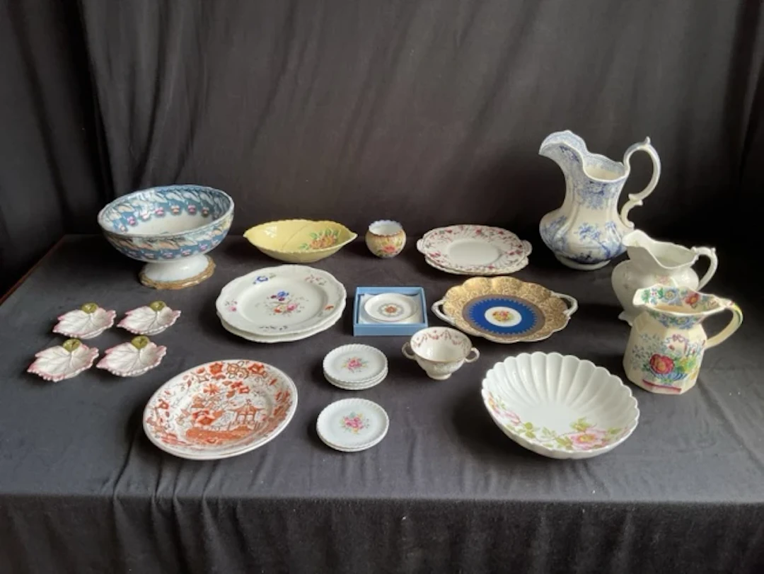 Miscellaneous ceramics - Carleton Ware, Minton, Crescent China, Wedgwood