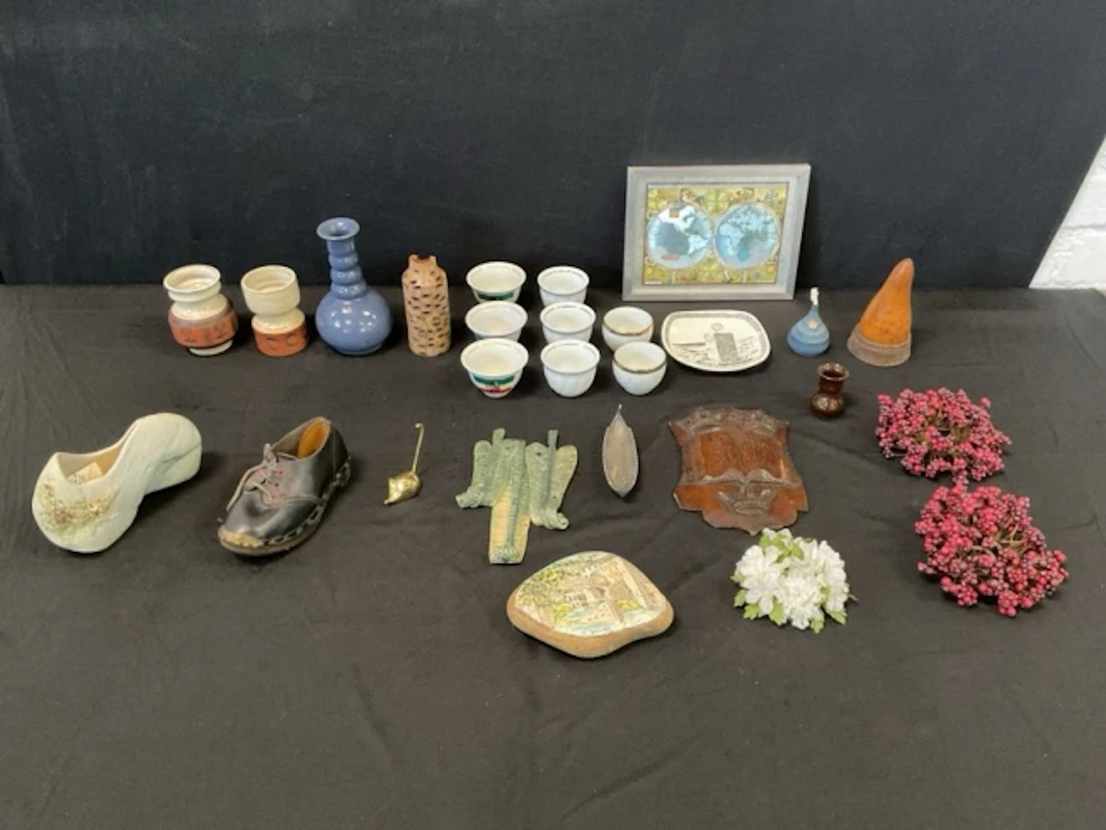 Miscellaneous collectors items - studio pottery, a childs clog, a