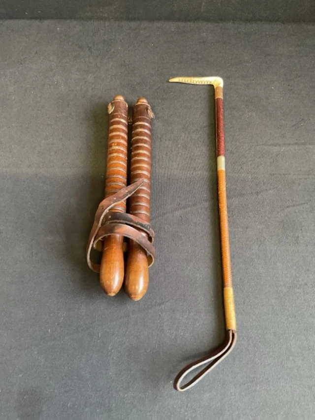 A Victorian Rutters patent horse twitch with stained turned beech