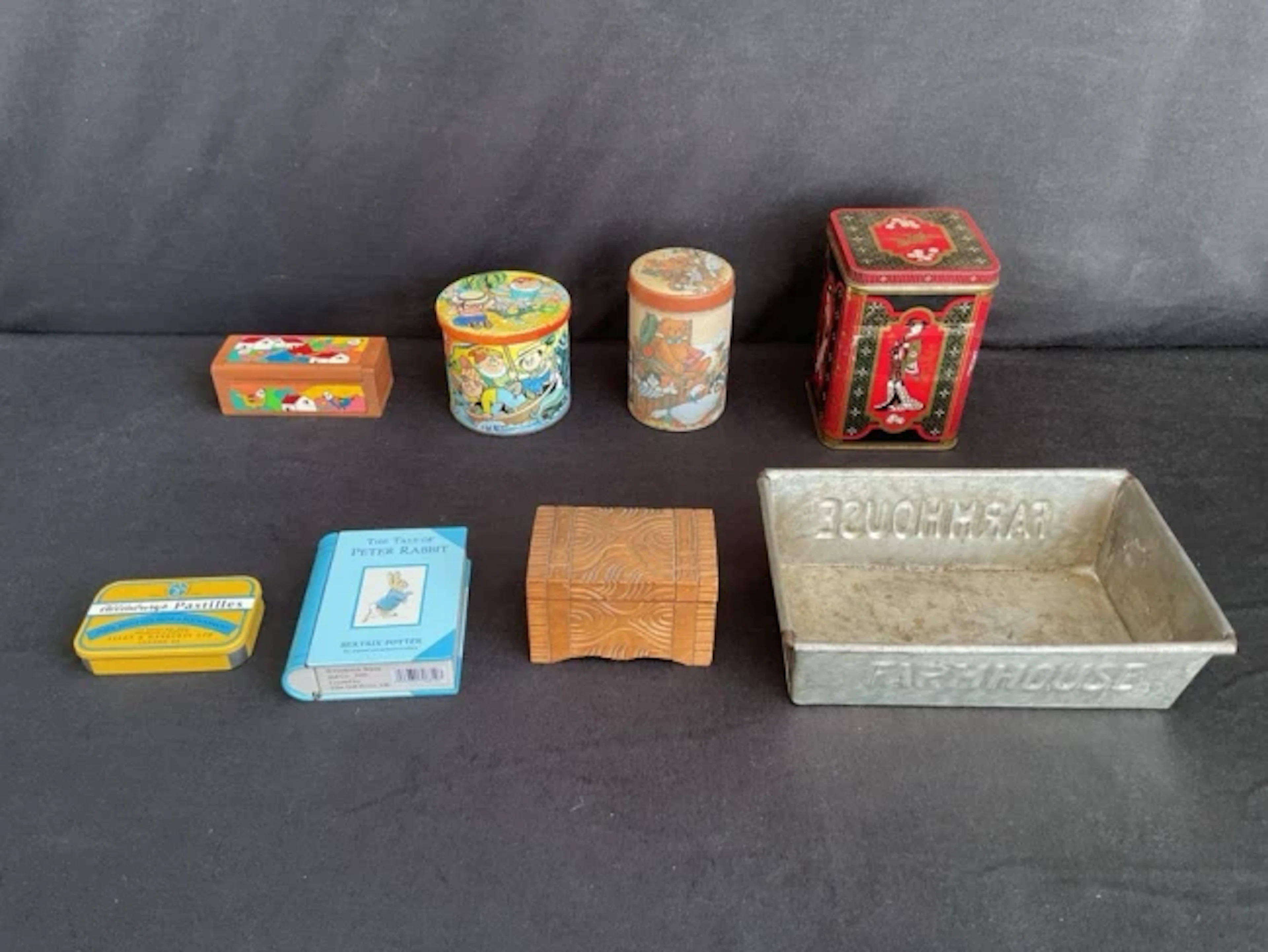 Miscellaneous boxes and tins including a musical trinket box, a small