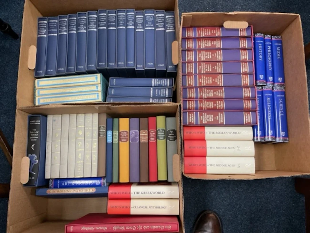 A collection of Folio Society volumes - a run of cased Joseph Conrad
