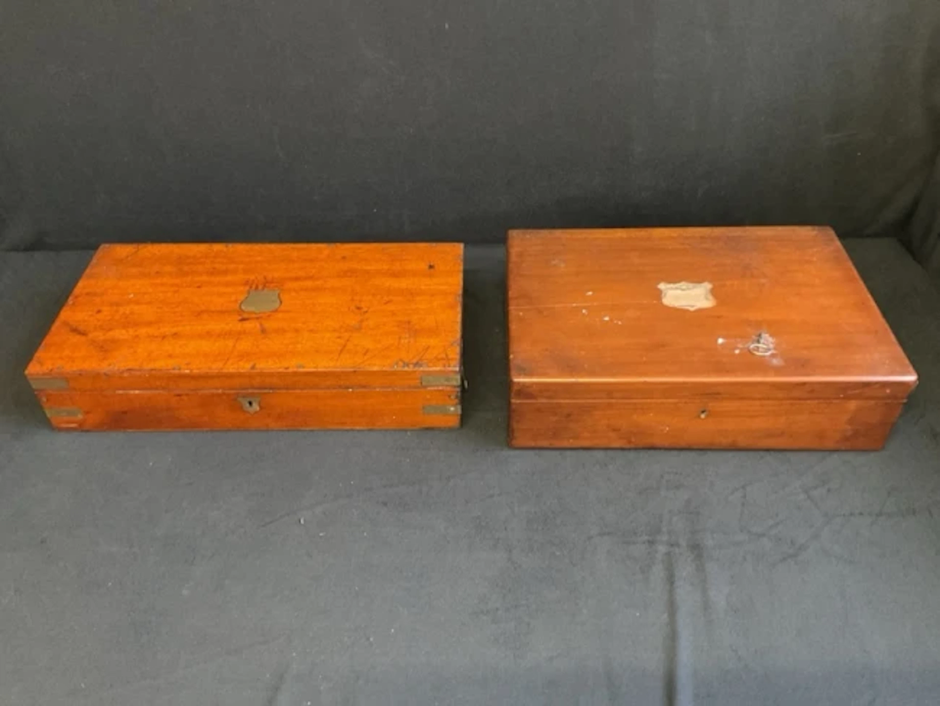 A rectangular brass bound campaign style mahogany pistol box, the