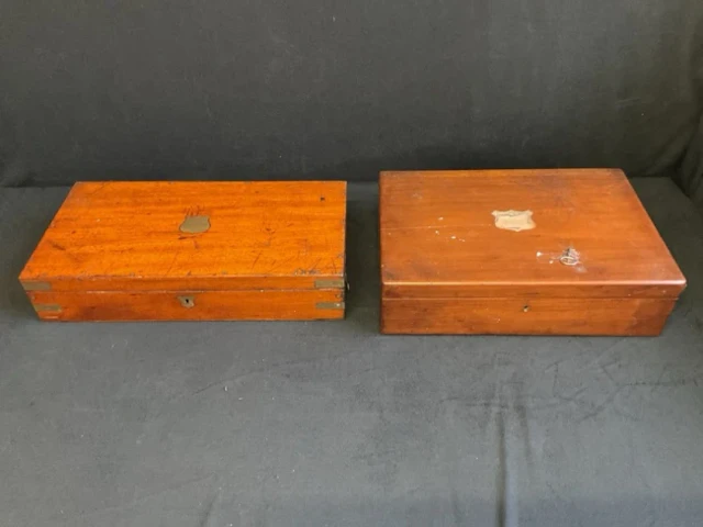 A rectangular brass bound campaign style mahogany pistol box, the