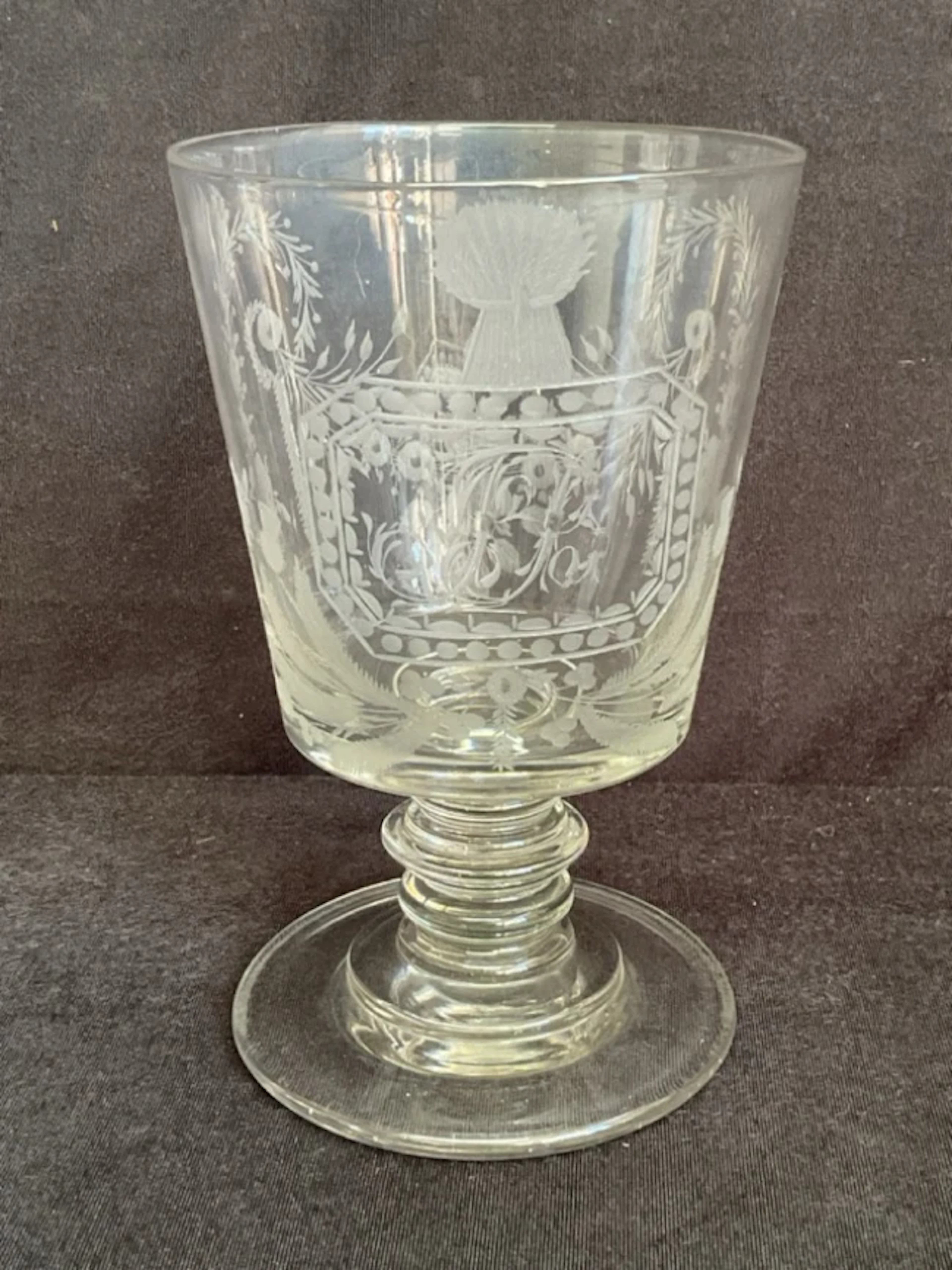 A large Georgian Sunderland rummer with bucket bowl and knopped stem