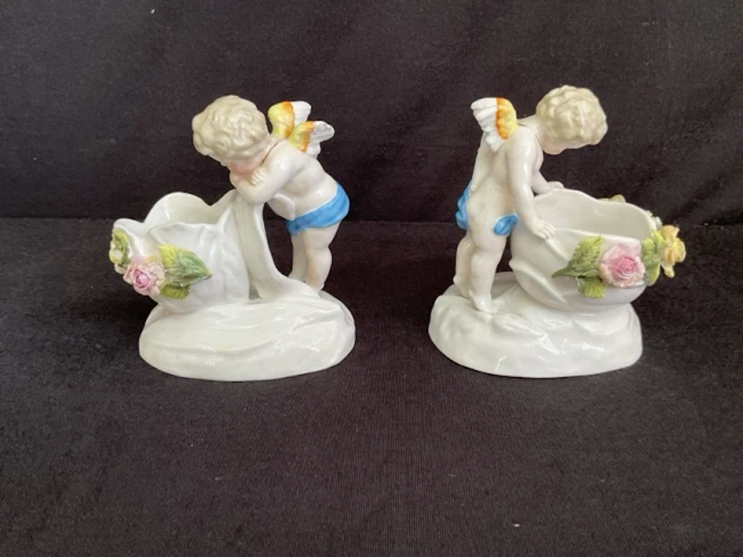 A pair of C19th Helena Wolfsohn handpainted Dresden porcelain vases