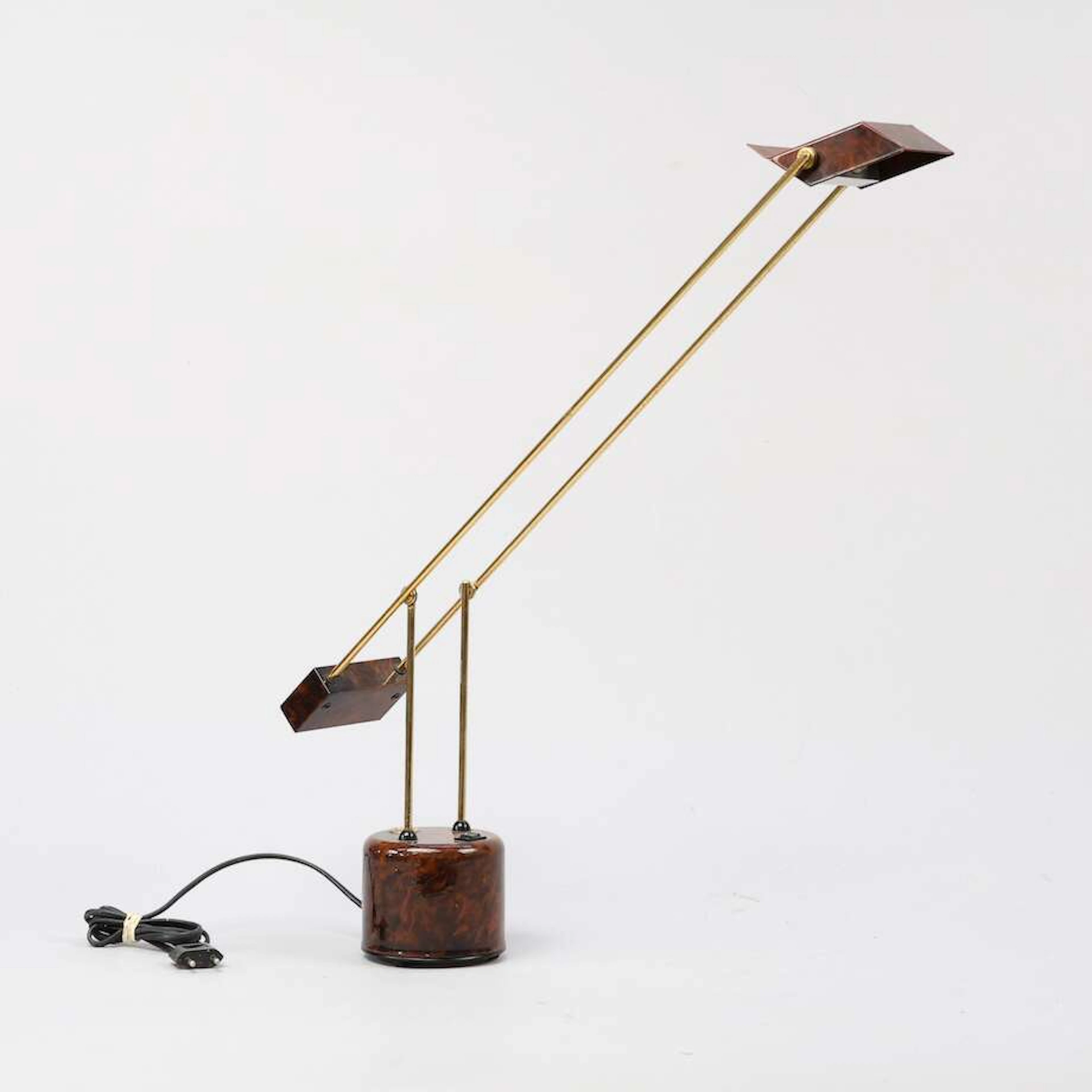 Skrivbordslampa