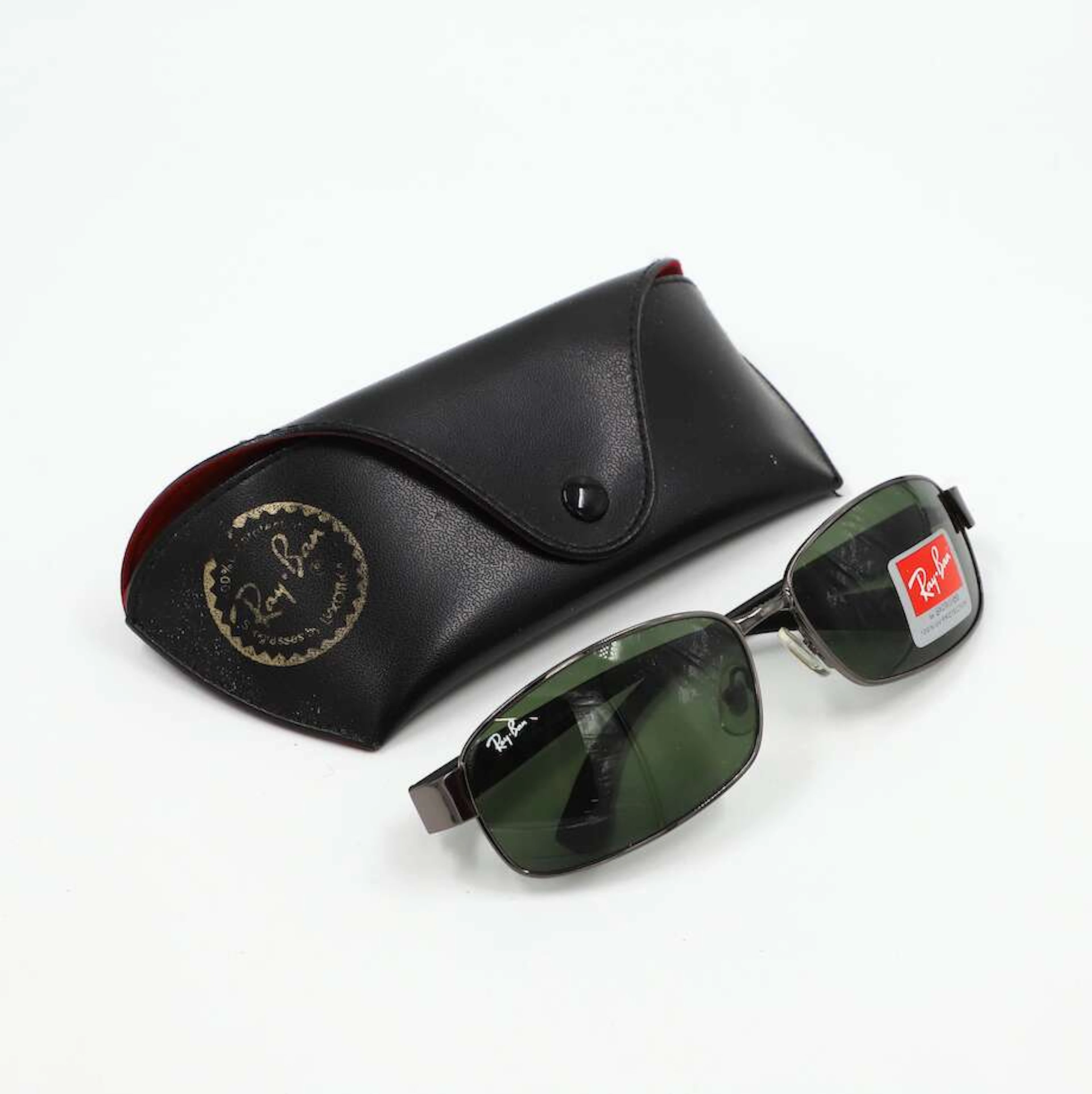 Ray-Ban