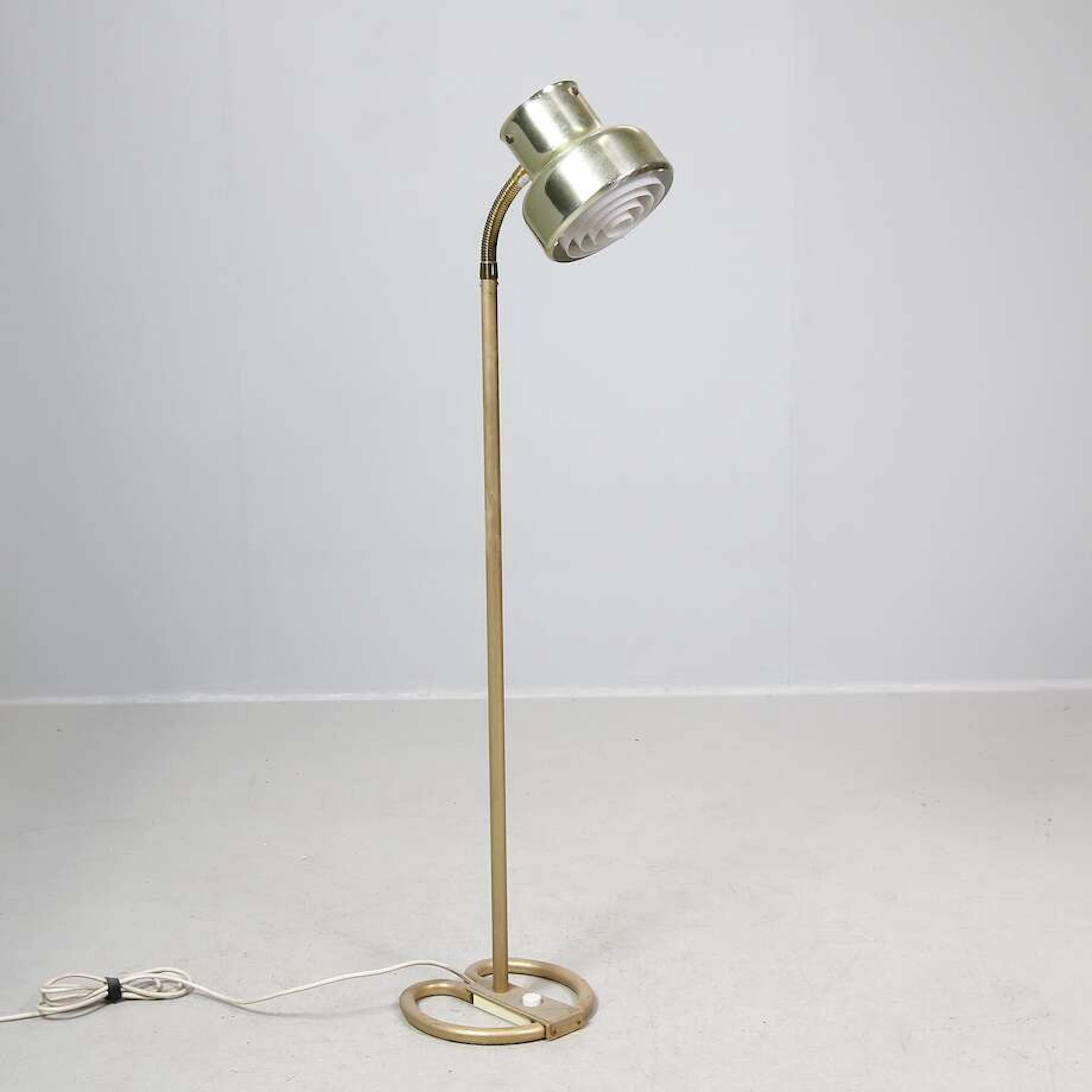Golvlampa Ateljé Lyktan