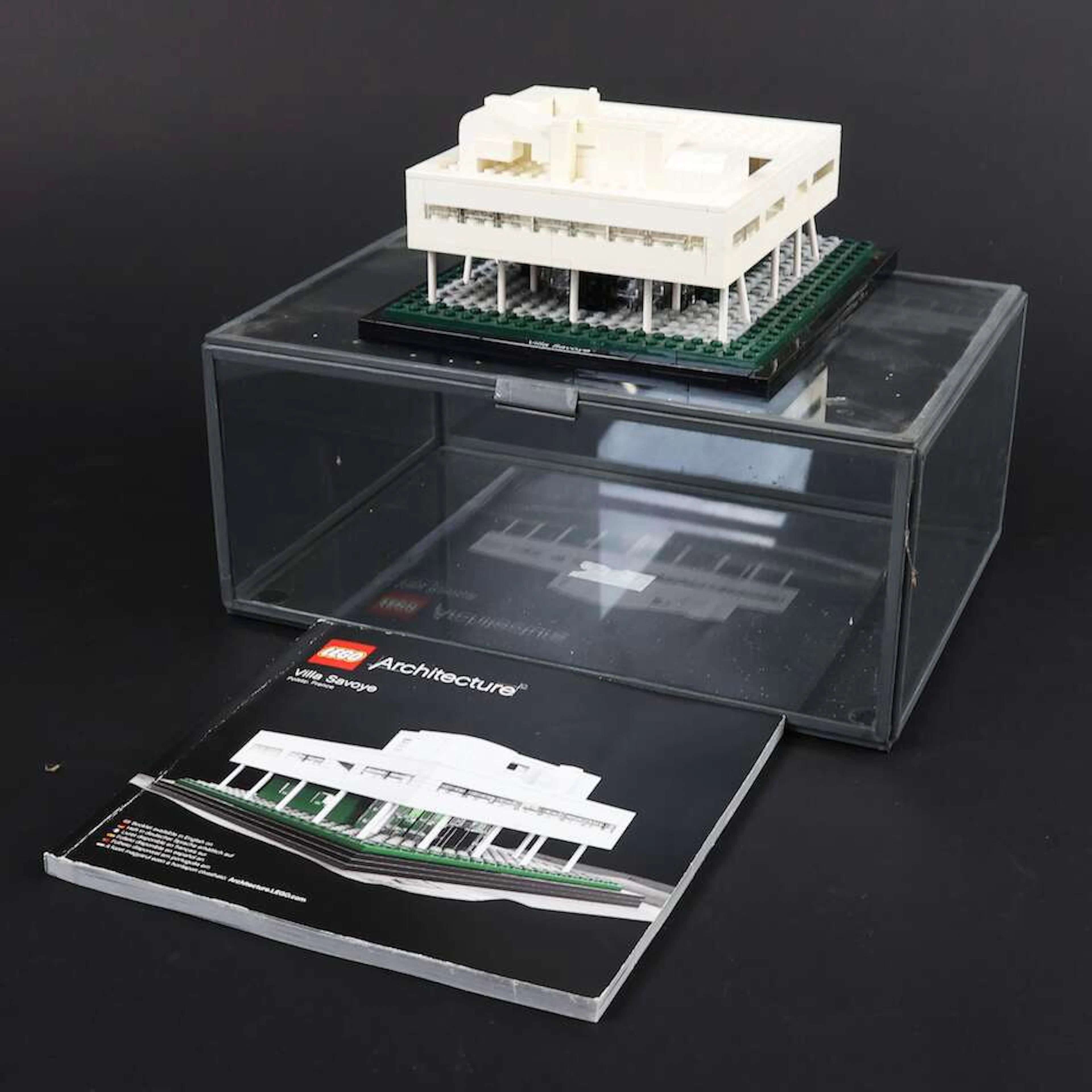 LEGO Architecture Villa