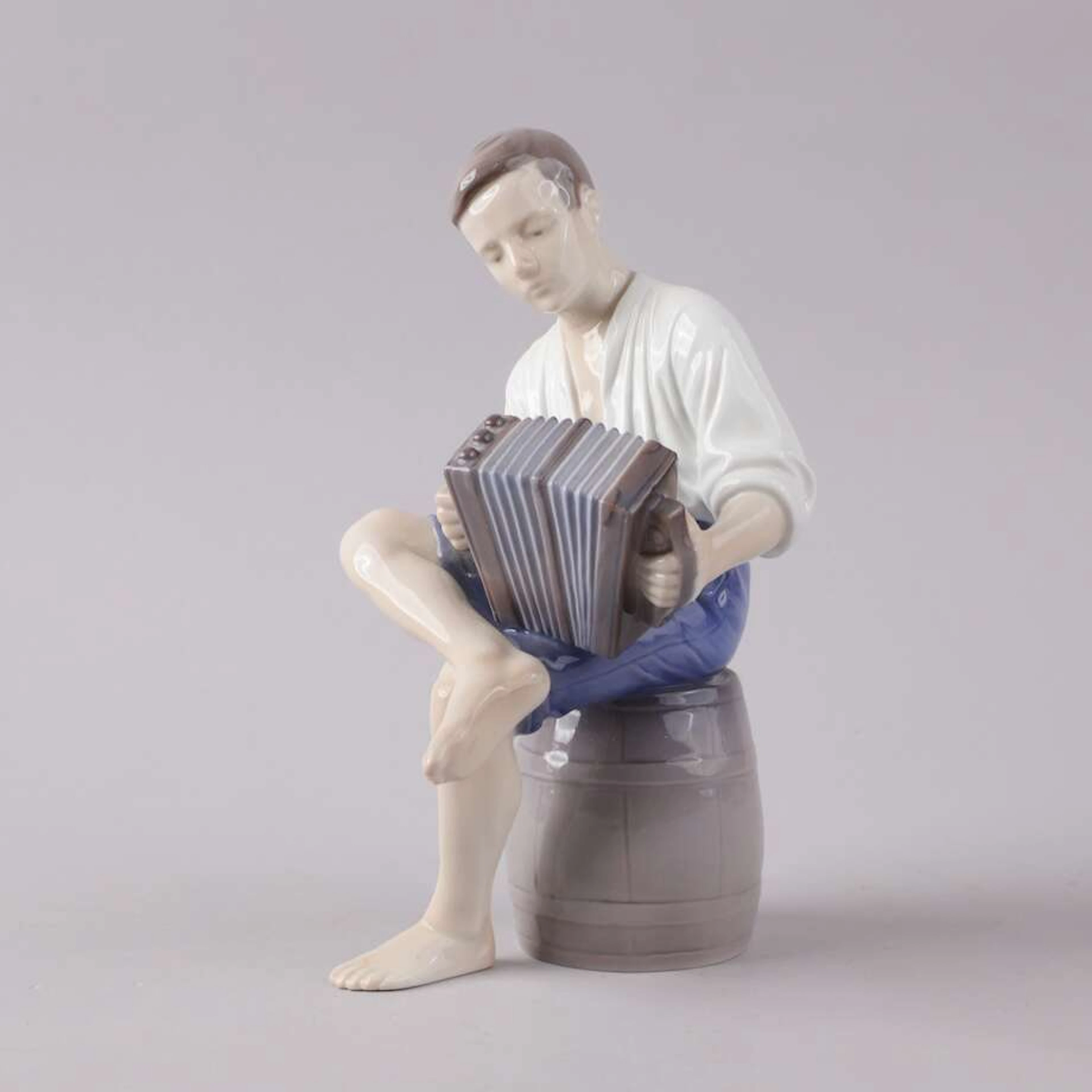 Figurin Bing