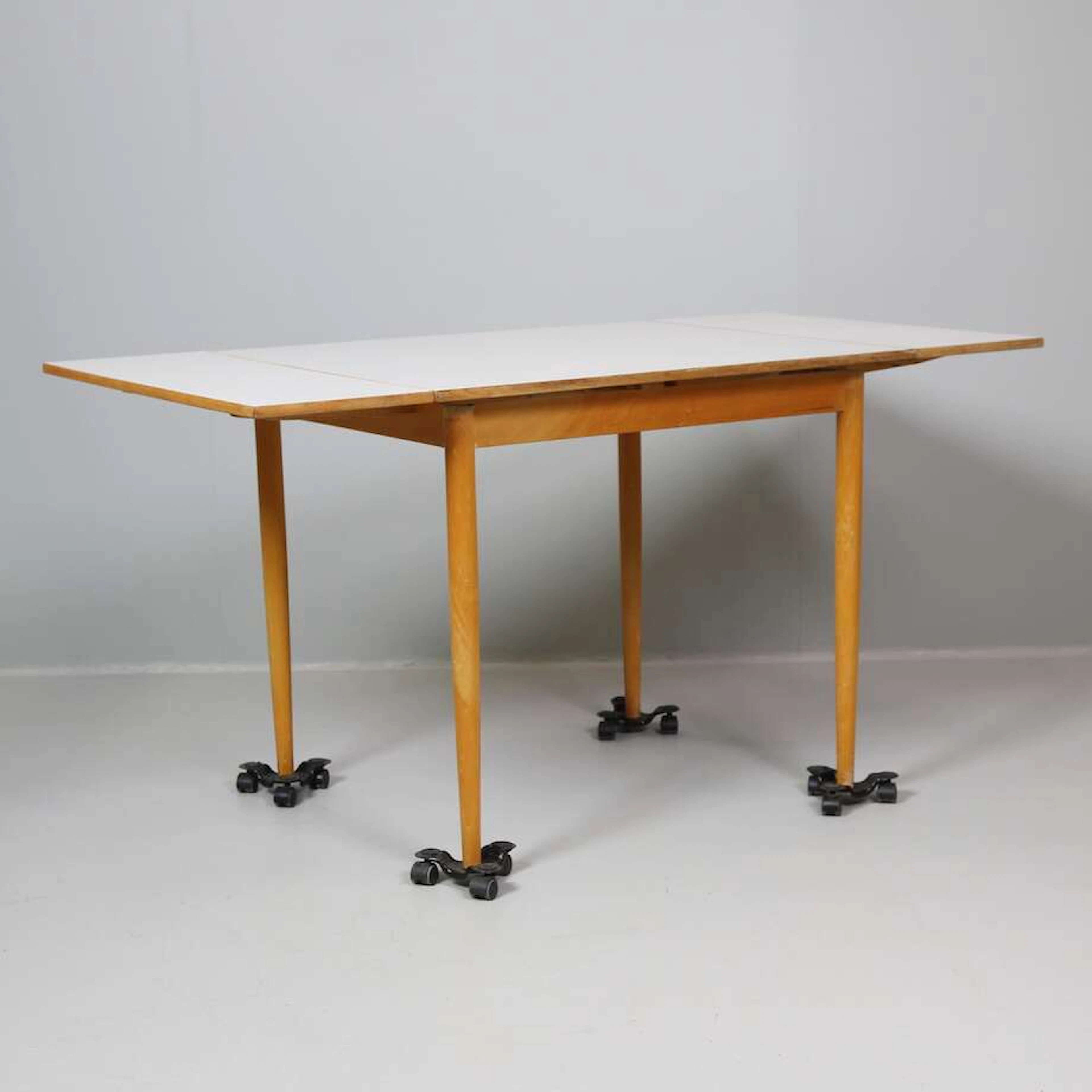 Köksbord Edsby Verken