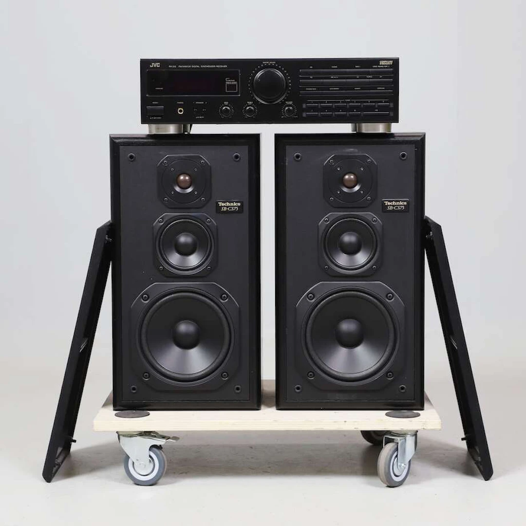 Stereo