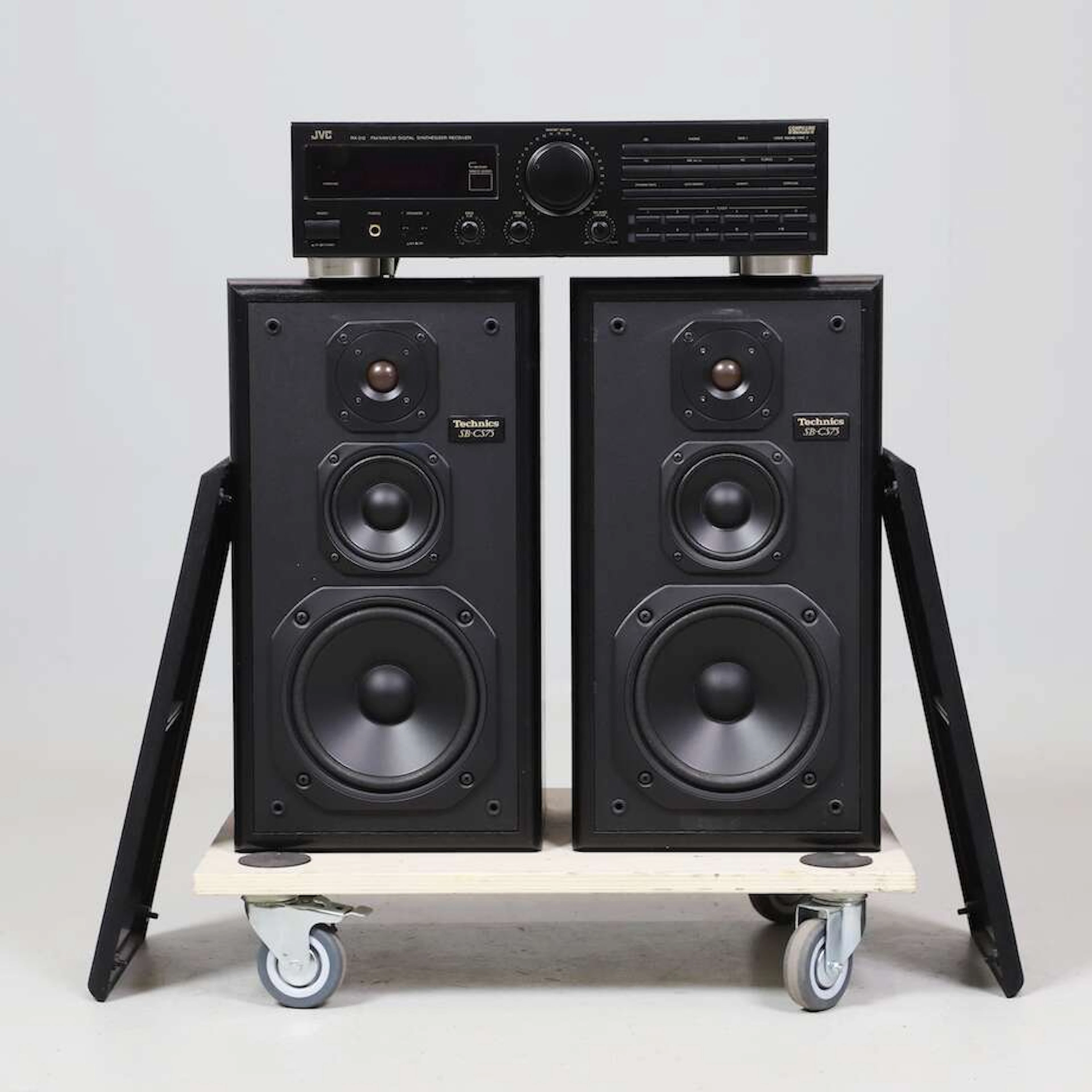 Stereo