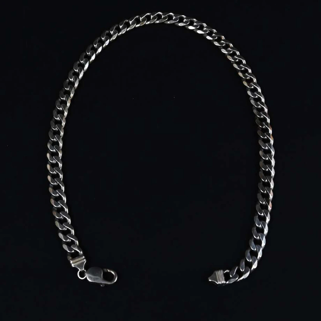 Halsband