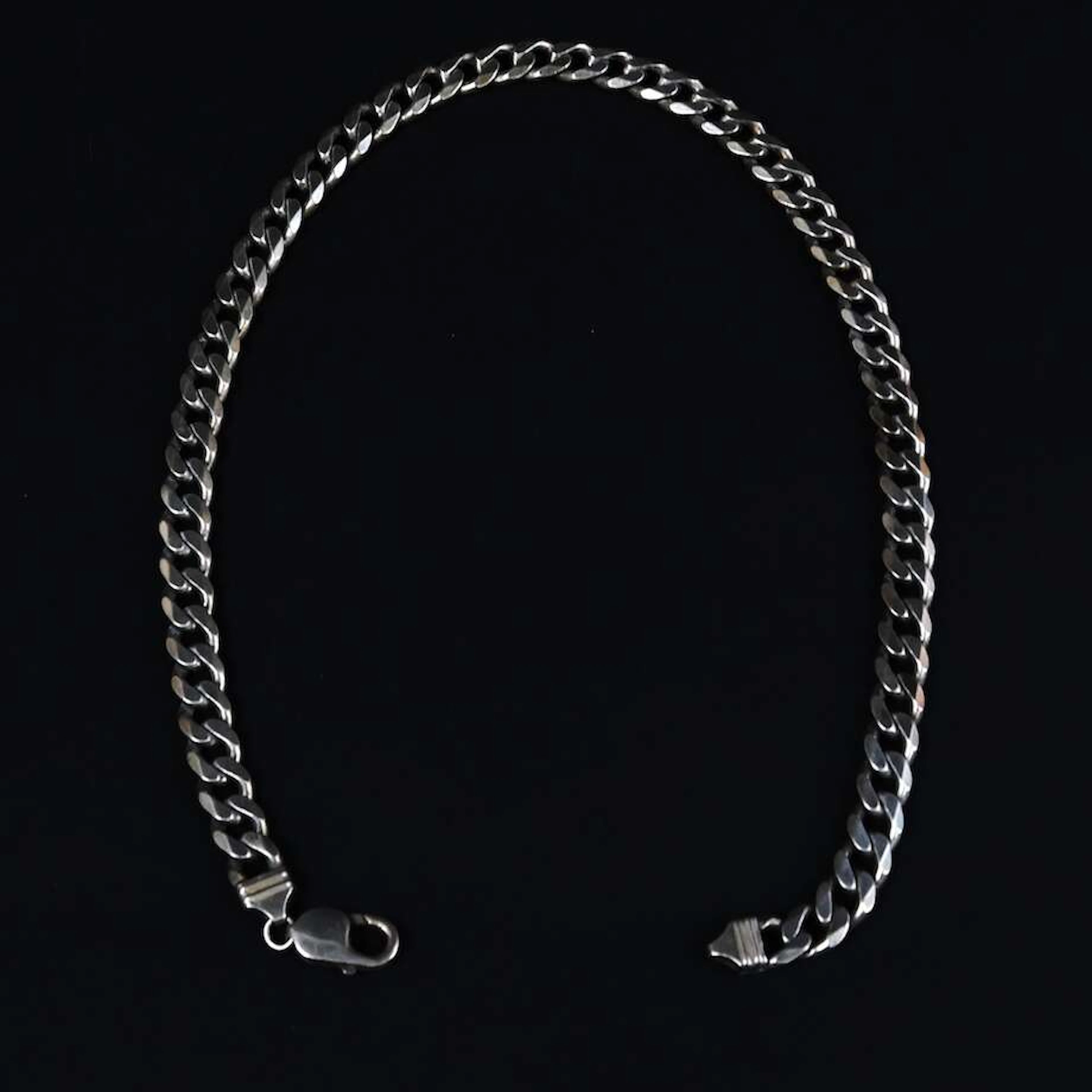 Halsband