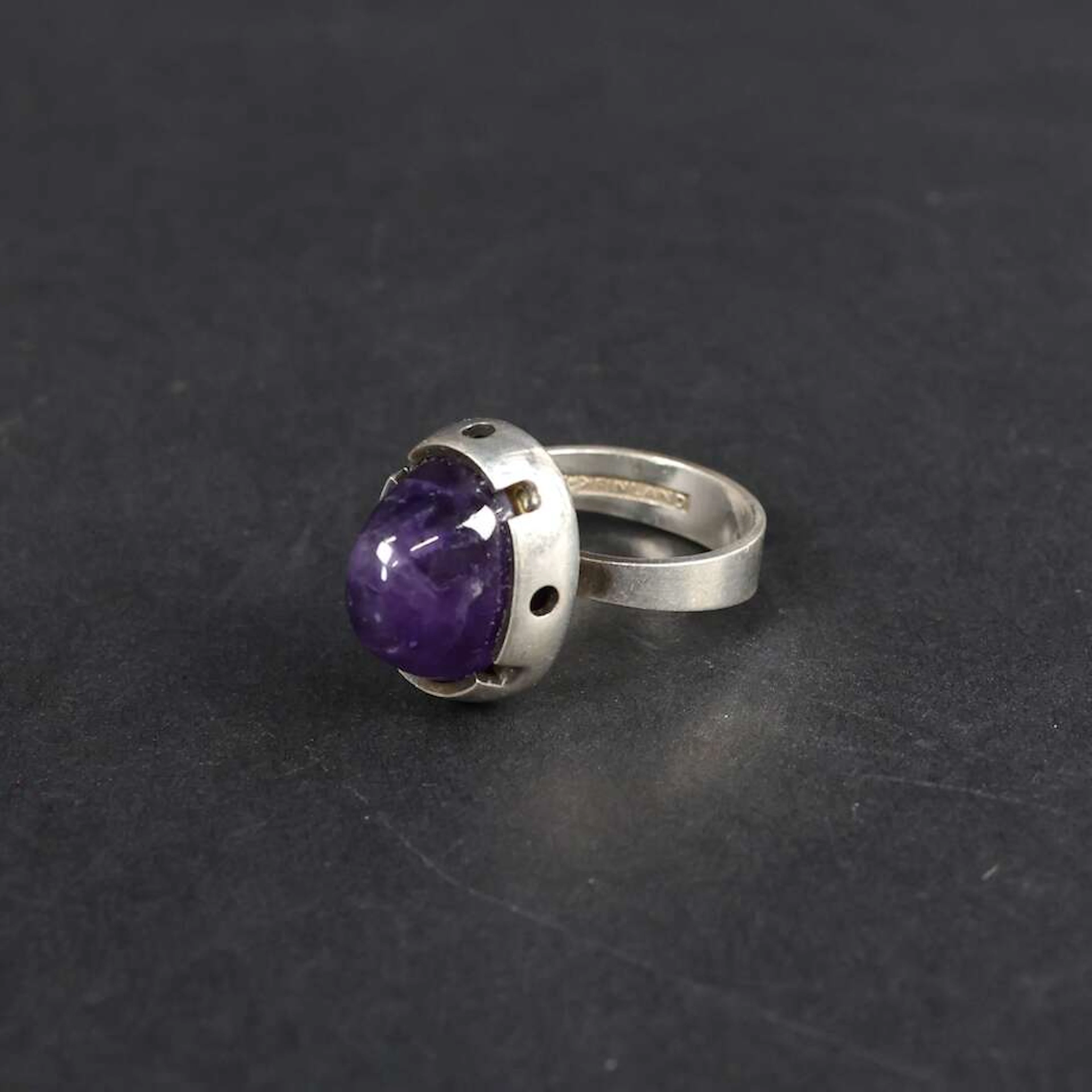 Ring