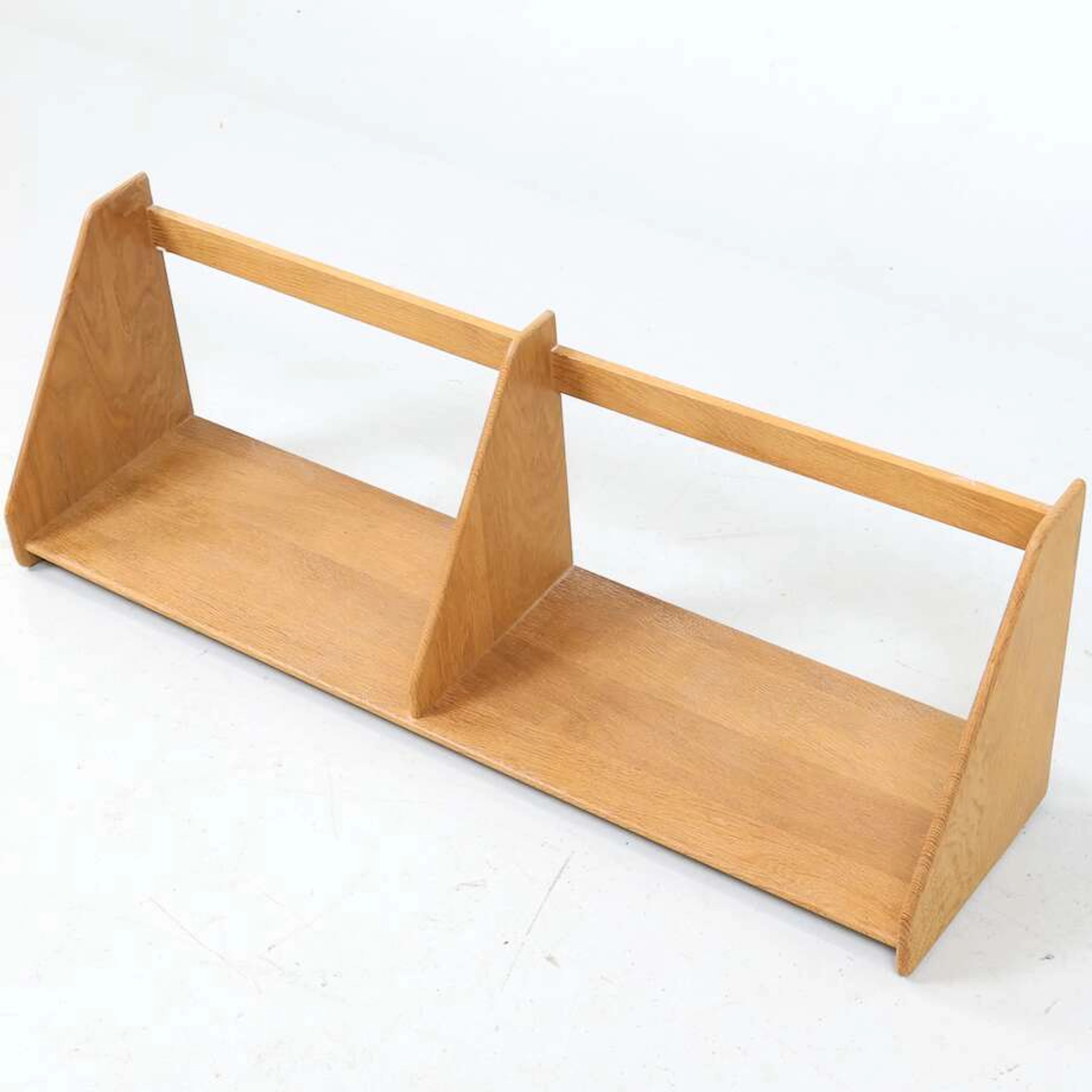Bokhylla Hans J Wegner