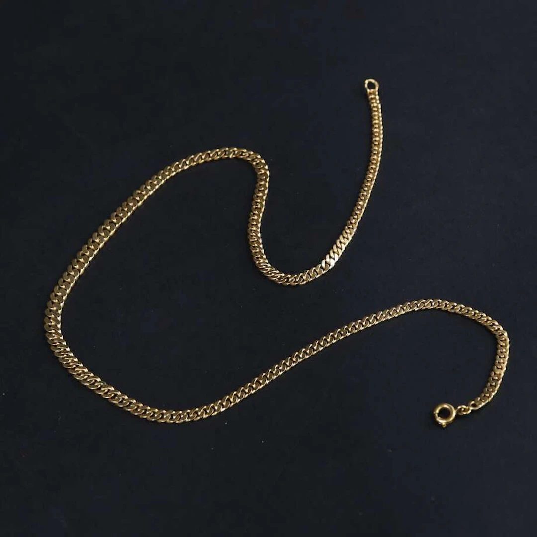 Halsband
