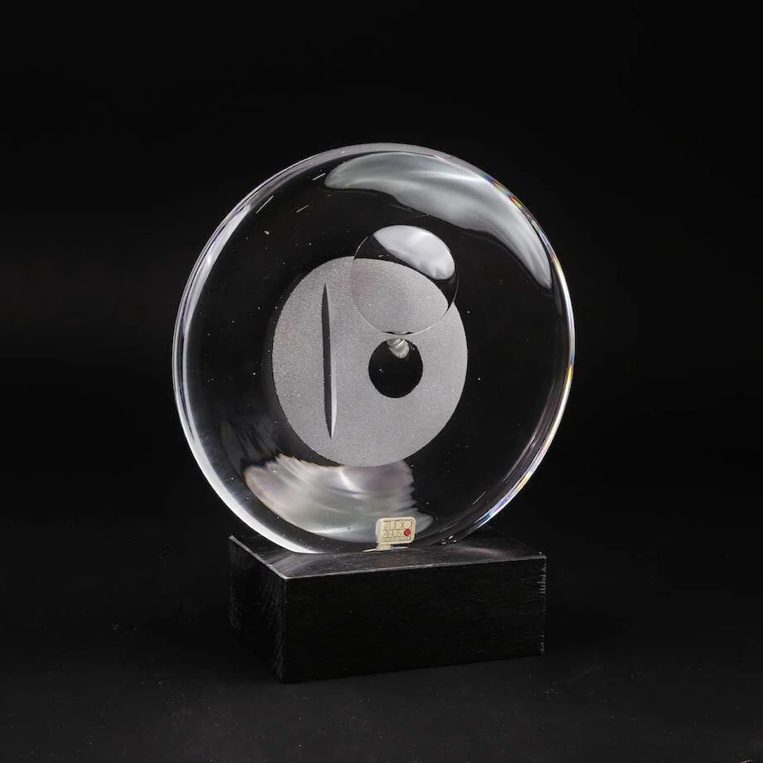 Konstglas