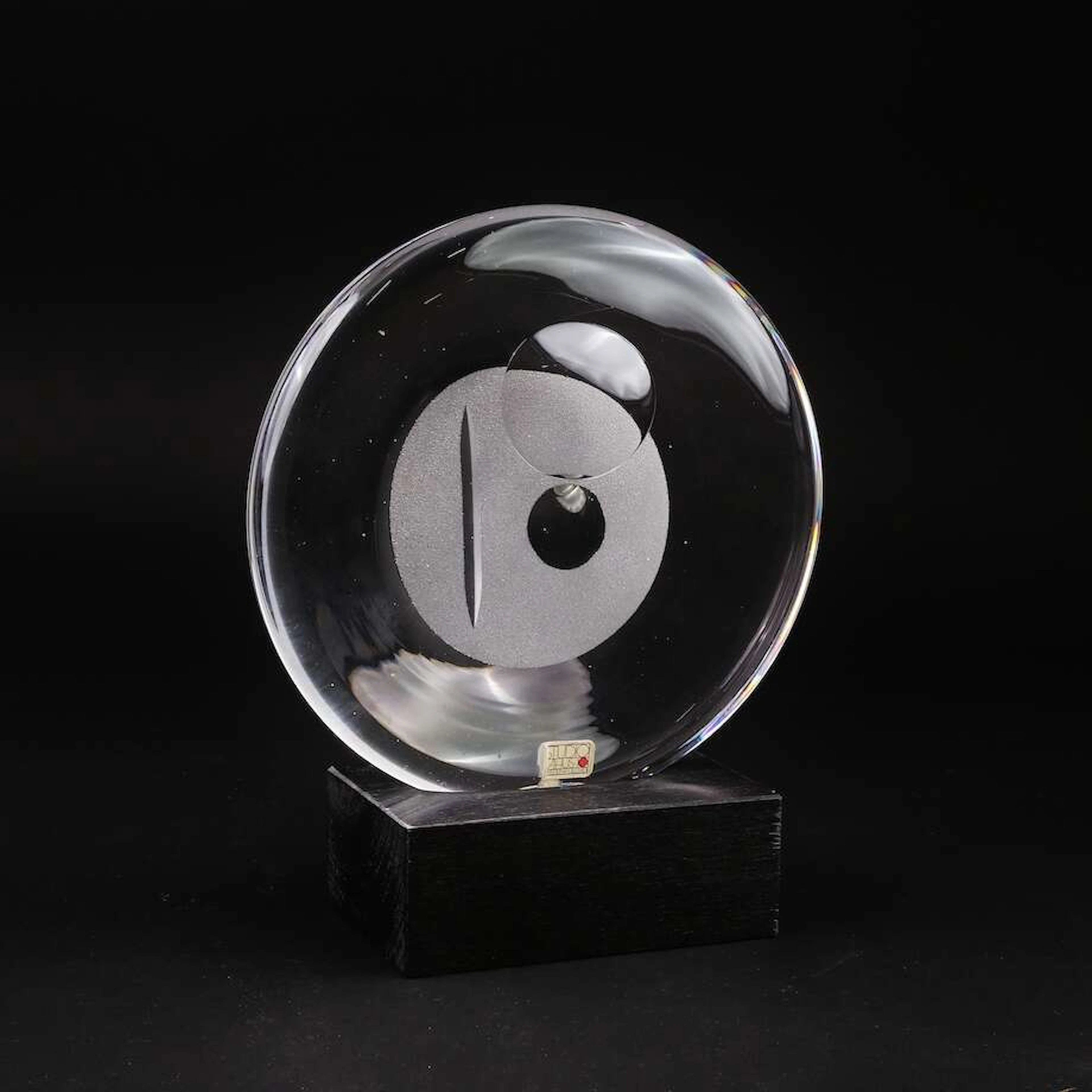 Konstglas