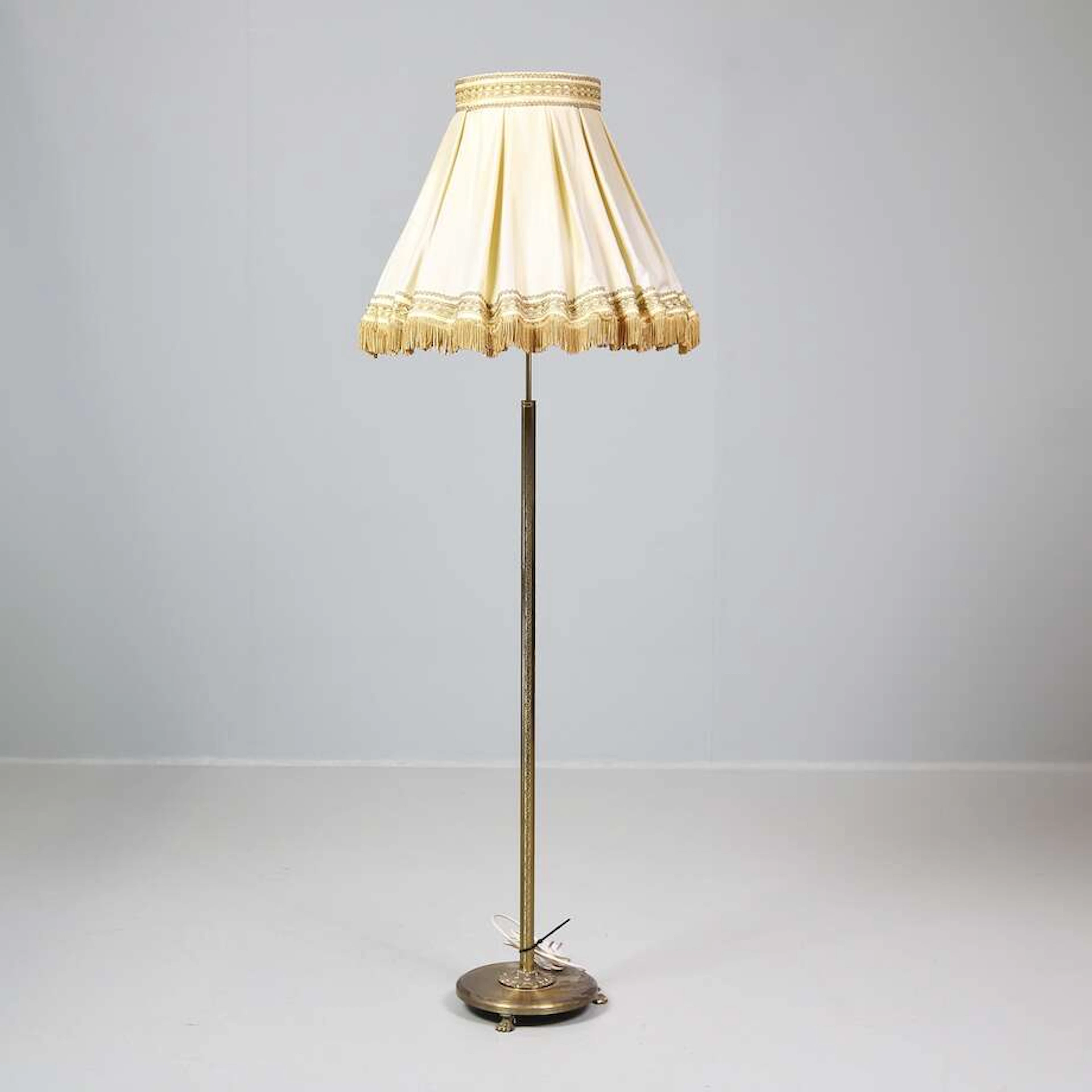 Golvlampa