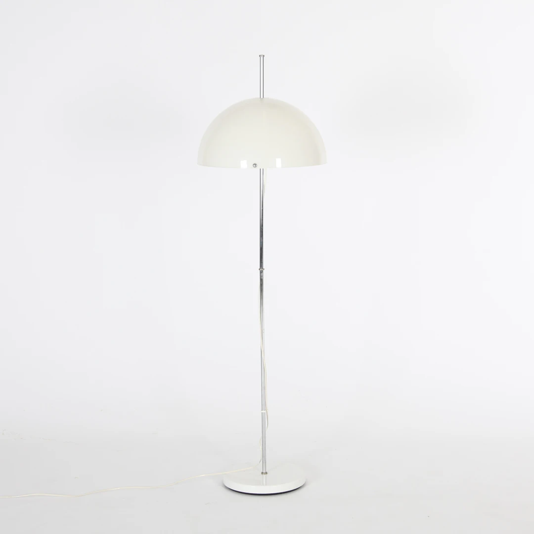 GOLVLAMPA, Fagerhults, 1900-talets senare del.