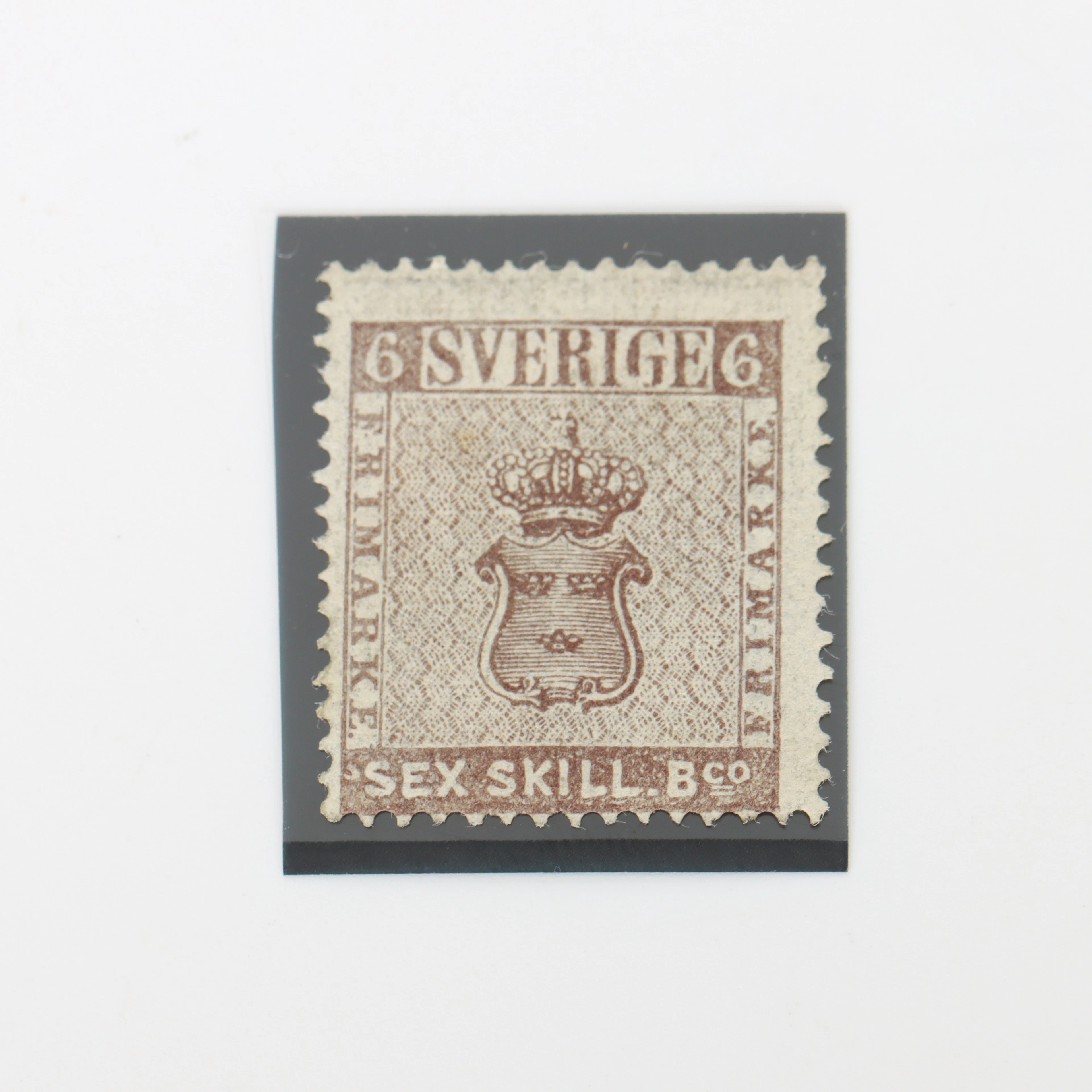 FRIMÄRKE 6 SKILLING BANCO, 1:a eftertryck 1868, ostämplat, med prövningsbevis