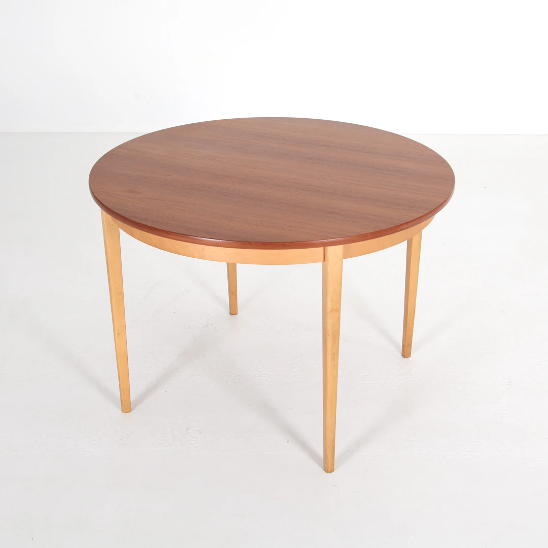RUNT MATBORD, diameter 104 cm, teak Sverige 1960-tal.