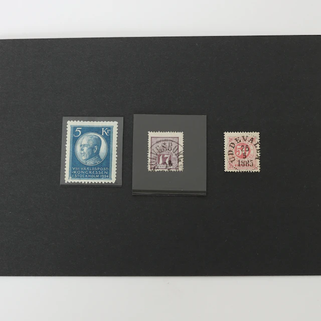 FRIMÄRKEN, 3 st, 5 Kr 1924, 17 Öre Lejontyp stämplat 1867 samt 50