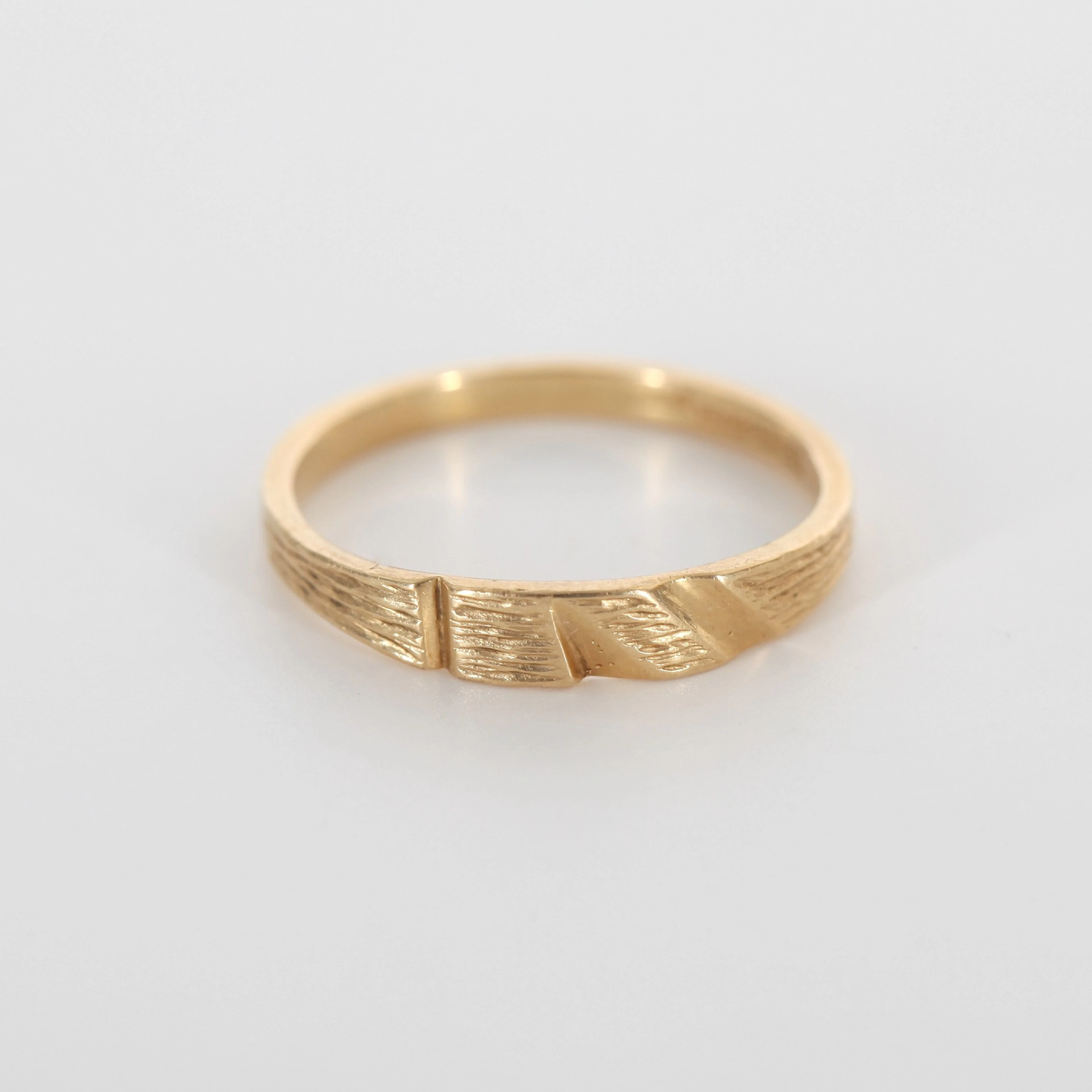 RING, 18K guld, 1994.